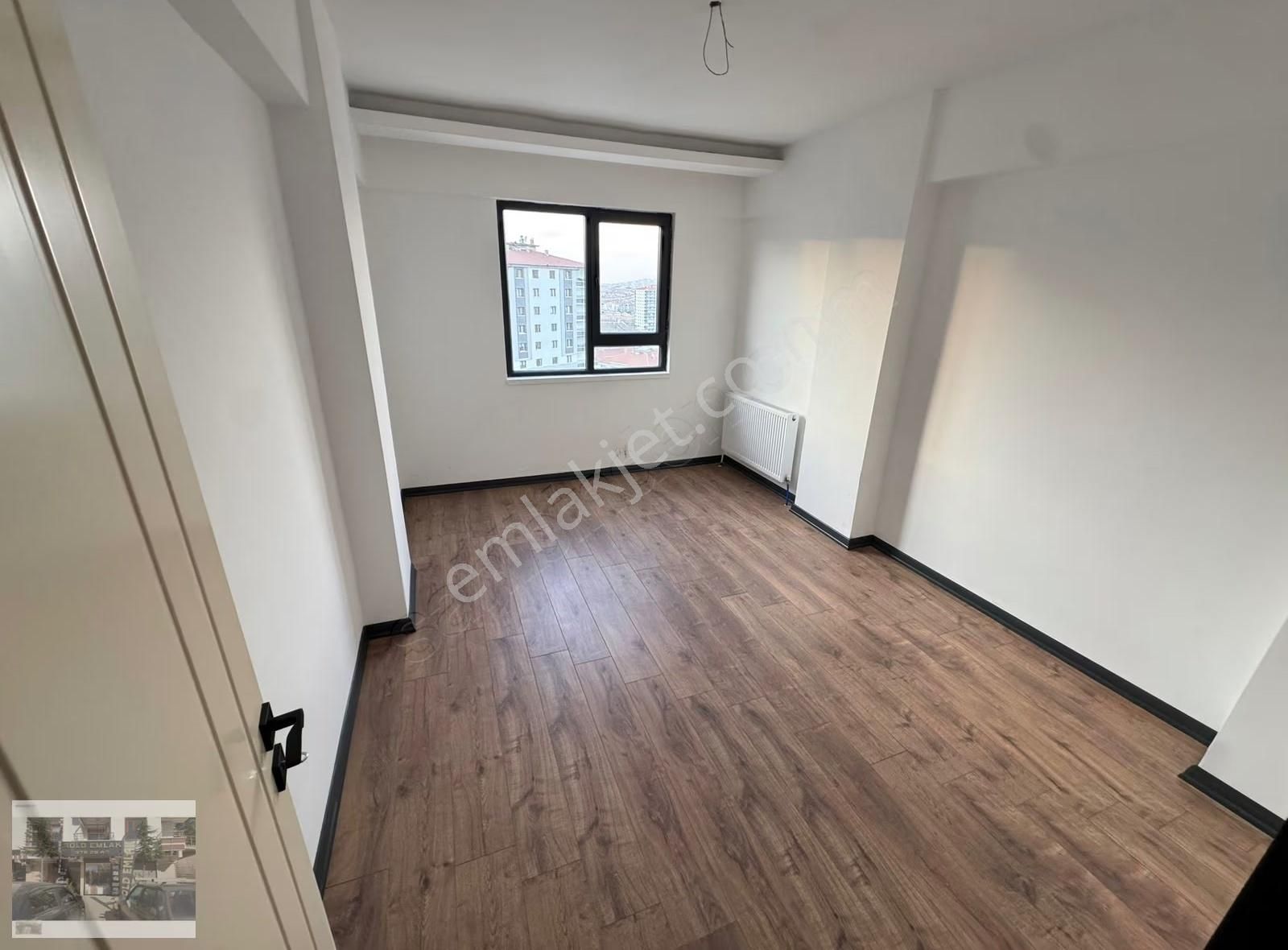 Yeşil Kuşak Caddesi'nde Lüks Sitede 4+1 Katta Sıfır Daire - Görsel 20