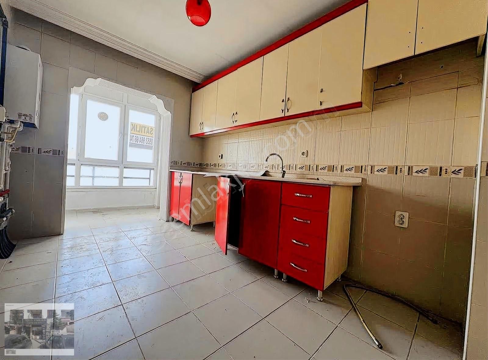 Başak Mahallesinde 3+1 Cadde Üzeri Kiralık Dare - Görsel 10