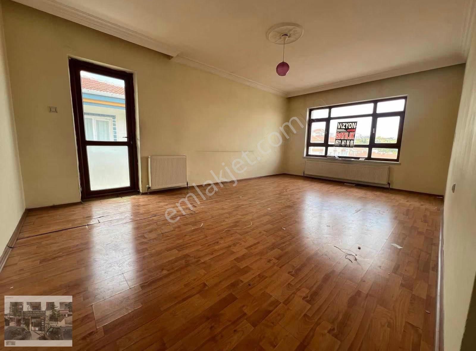 Başak Mahallesinde 3+1 Cadde Üzeri Kiralık Dare - Görsel 23