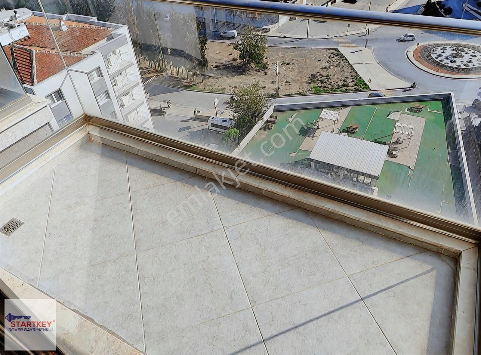 Marka 333 Sitesinde Yeni Boyalı Körfez Ve Havuz Cepheli Kiralık - Görsel 26