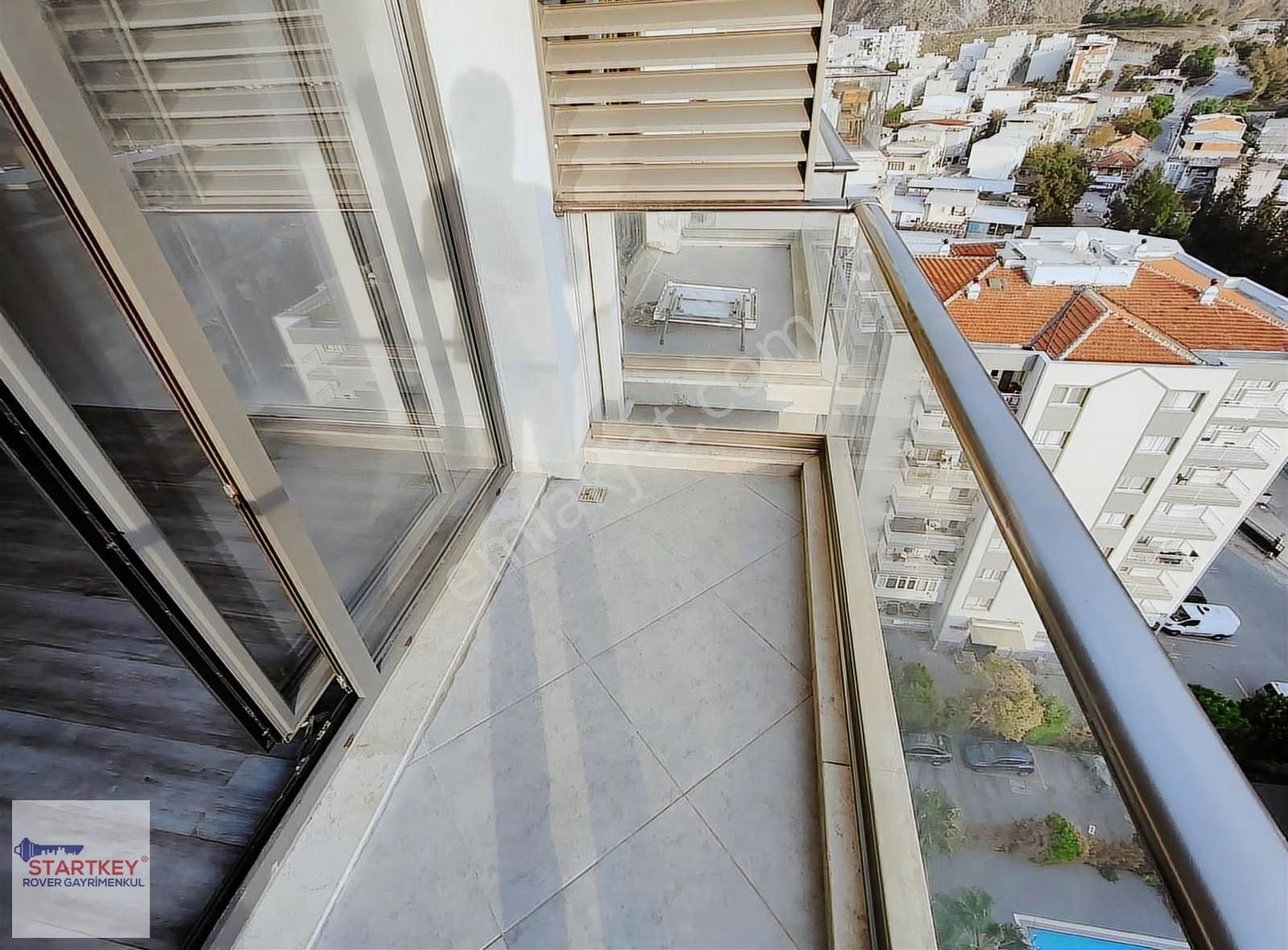 Marka 333 Sitesinde Yeni Boyalı Körfez Ve Havuz Cepheli Kiralık - Görsel 9