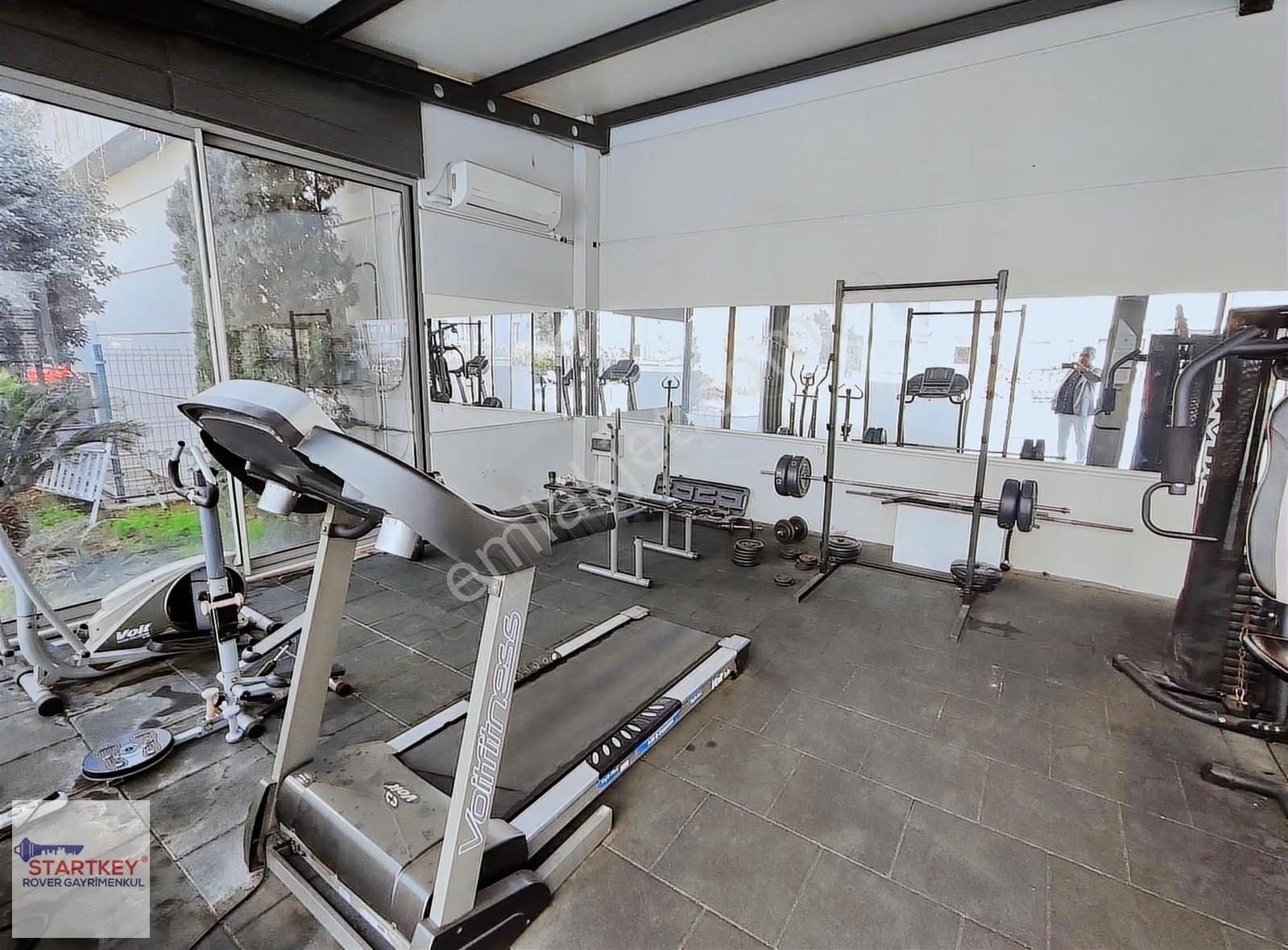 Marka 333 Sitesinde Yeni Boyalı Körfez Ve Havuz Cepheli Kiralık - Görsel 22