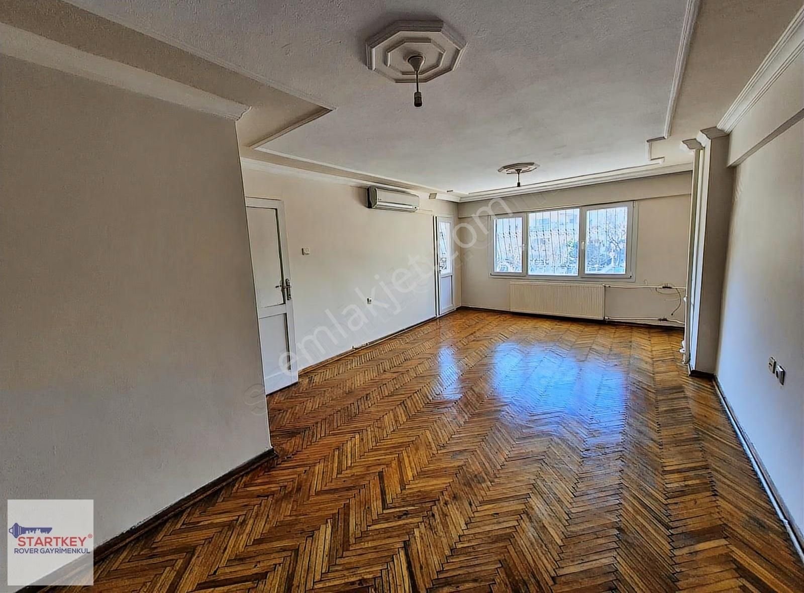 Bayraklı Mansuroğlu Mahallesinde Kiralık 3+1 Geniş Daire - Görsel 2