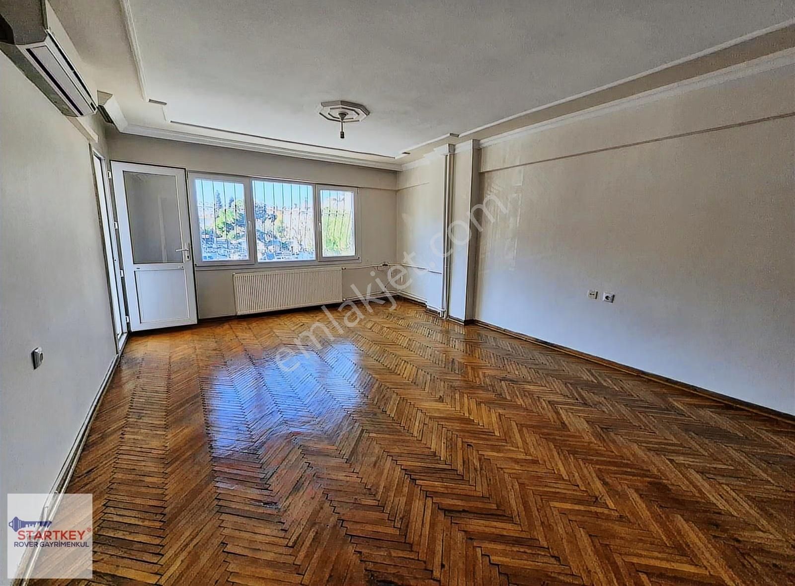 Bayraklı Mansuroğlu Mahallesinde Kiralık 3+1 Geniş Daire - Görsel 3