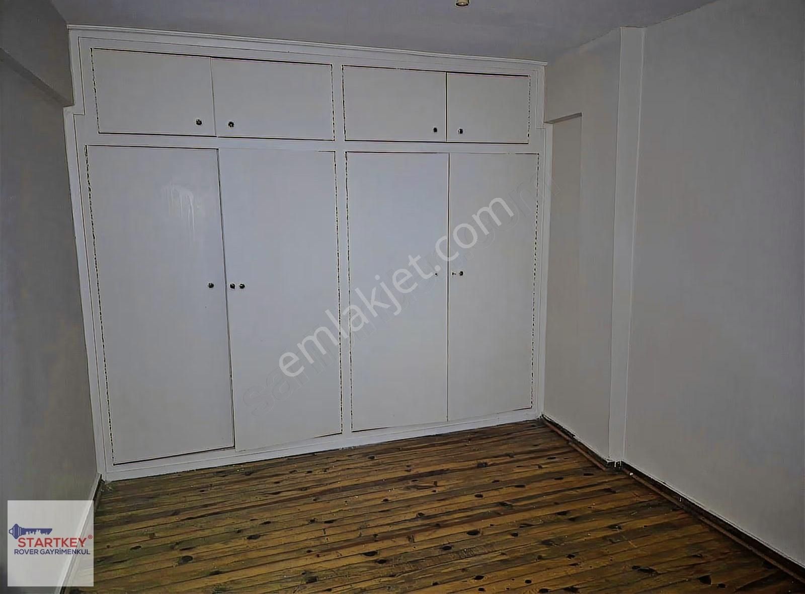 Bayraklı Mansuroğlu Mahallesinde Kiralık 3+1 Geniş Daire - Görsel 32