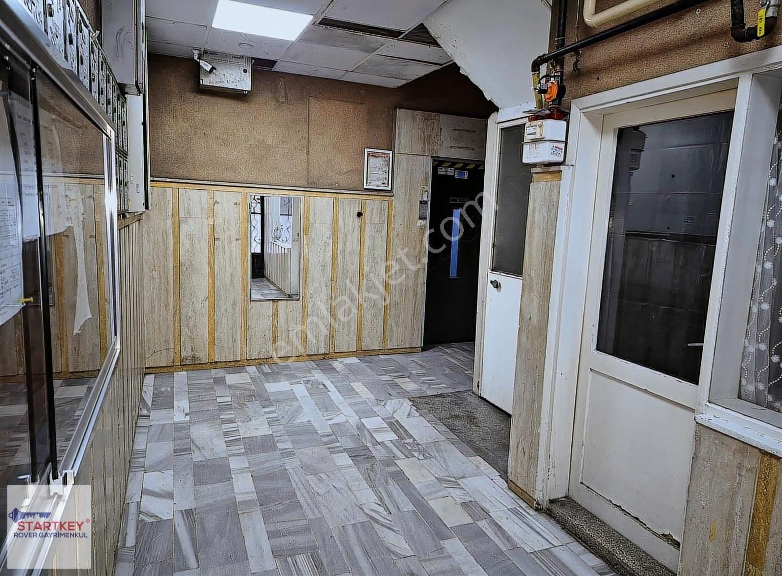 Bayraklı Mansuroğlu Mahallesinde Kiralık 3+1 Geniş Daire - Görsel 22