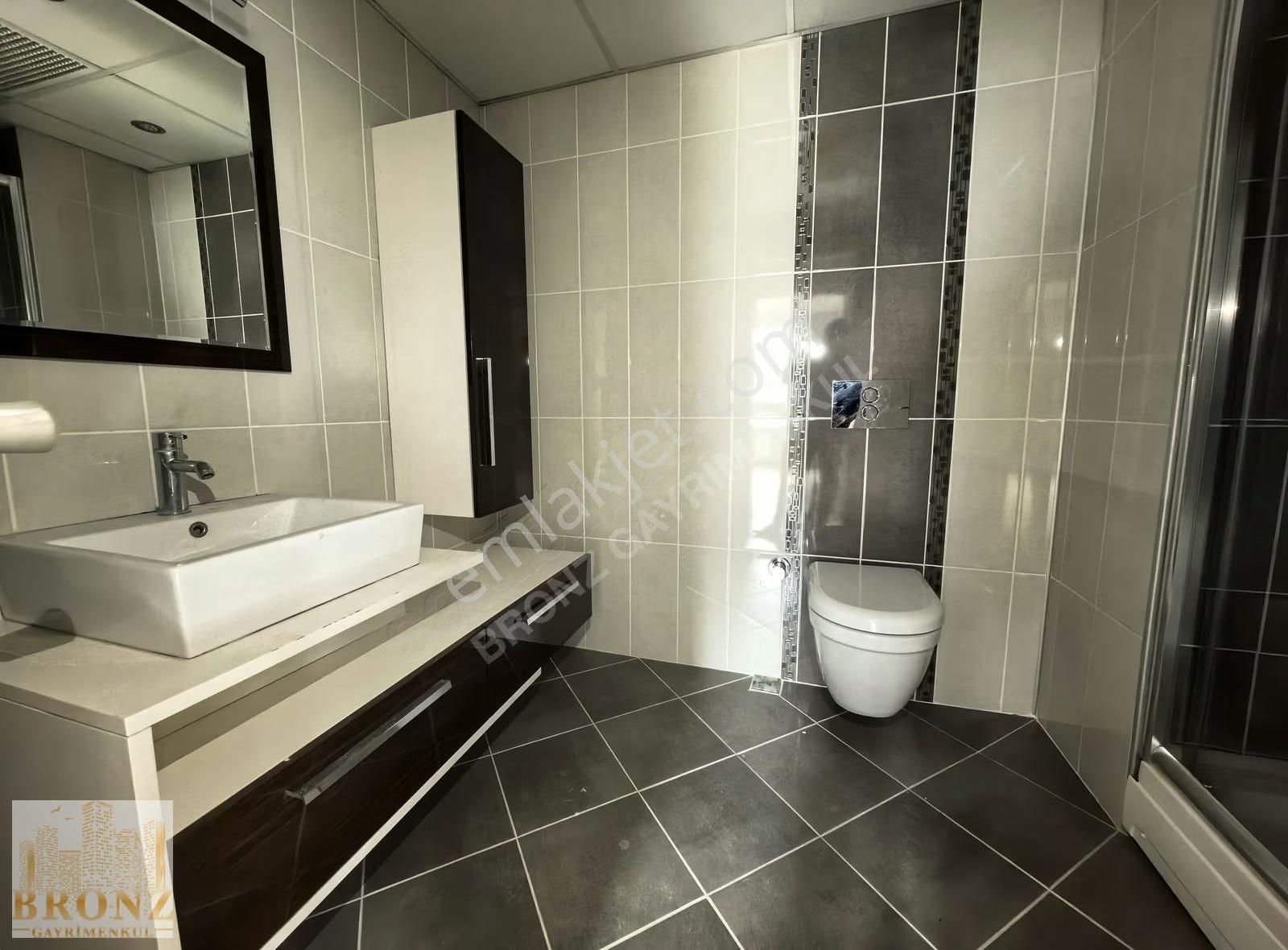 Baraka Konutları, Arakat 3+1, Boyalı, Temiz,havuzlu, K.otoparklı - Görsel 2