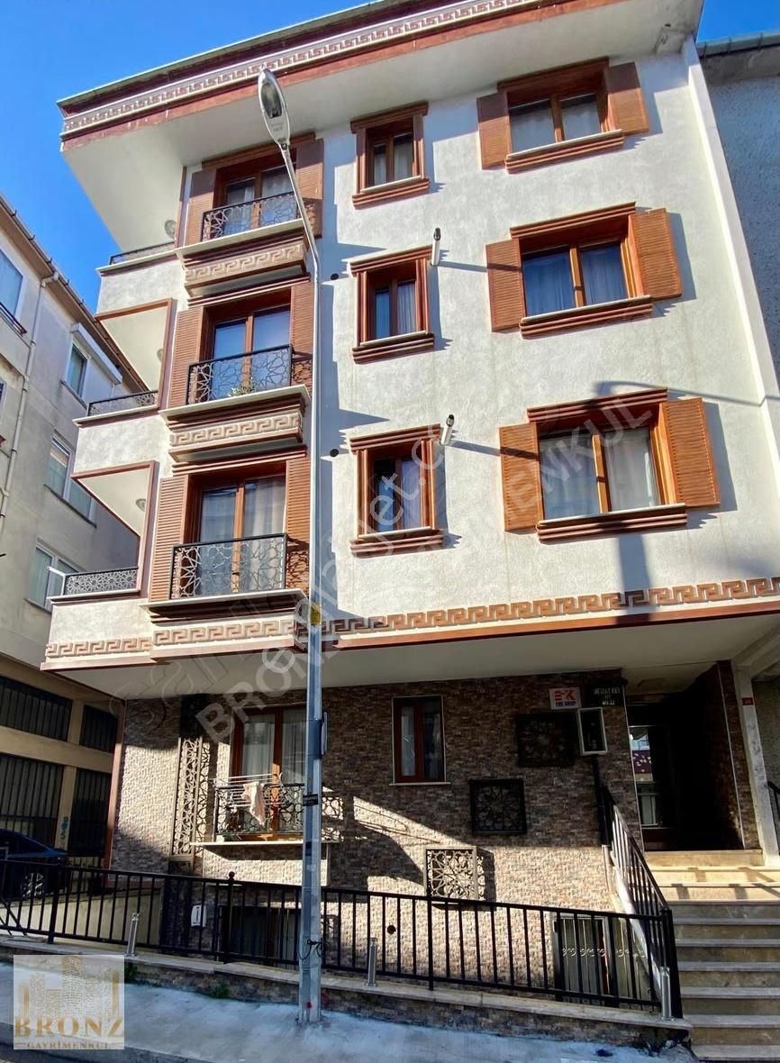 Ümraniye Atatürk Mah.'de Metroya, Kaymakamlığa Çok Yakın Arakat - Görsel 7