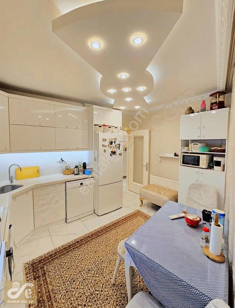 Akdeniz Caddesinde 3+1 Ortakat Masrafsız Çift Cepheli Daire - Görsel 24