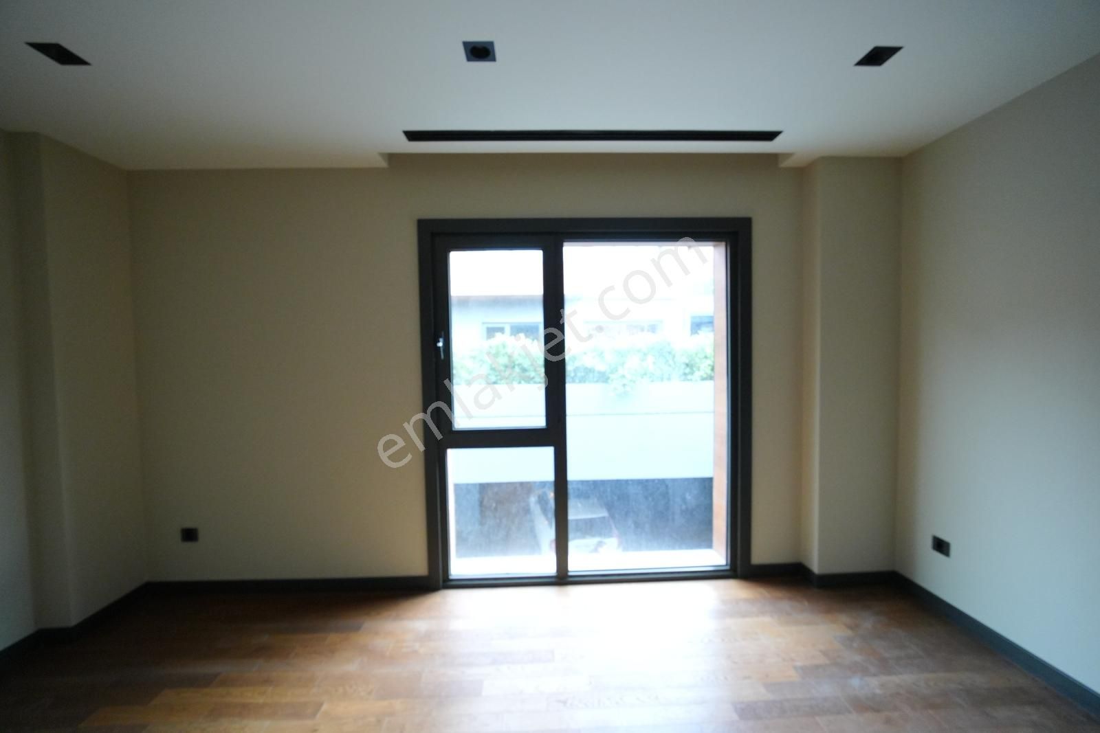 Mevsim İstanbul Bahçeşehir 7+2 Müstakil Tripleks Satılık Villa - Görsel 13