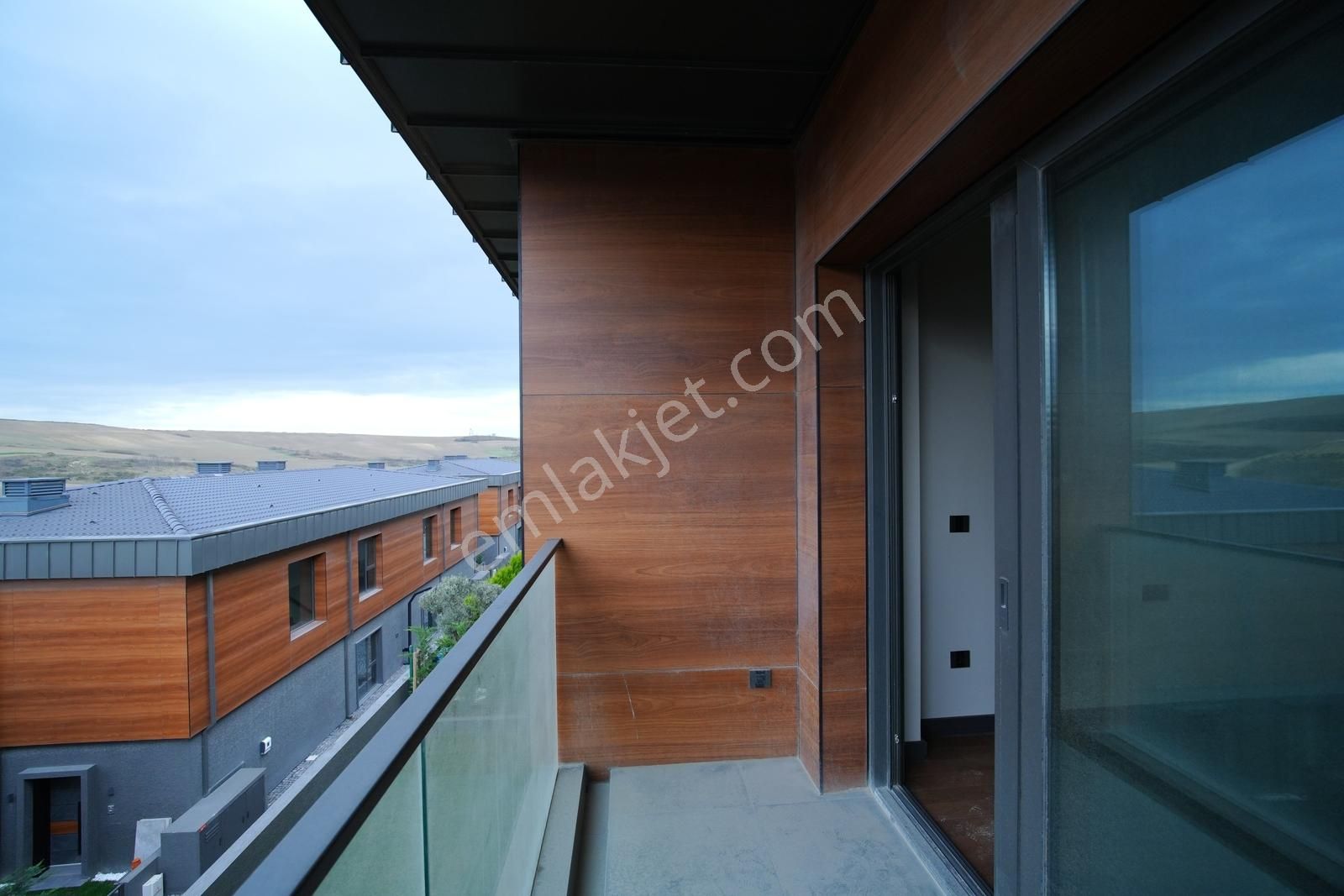 Mevsim İstanbul Bahçeşehir 7+2 Müstakil Tripleks Satılık Villa - Görsel 33