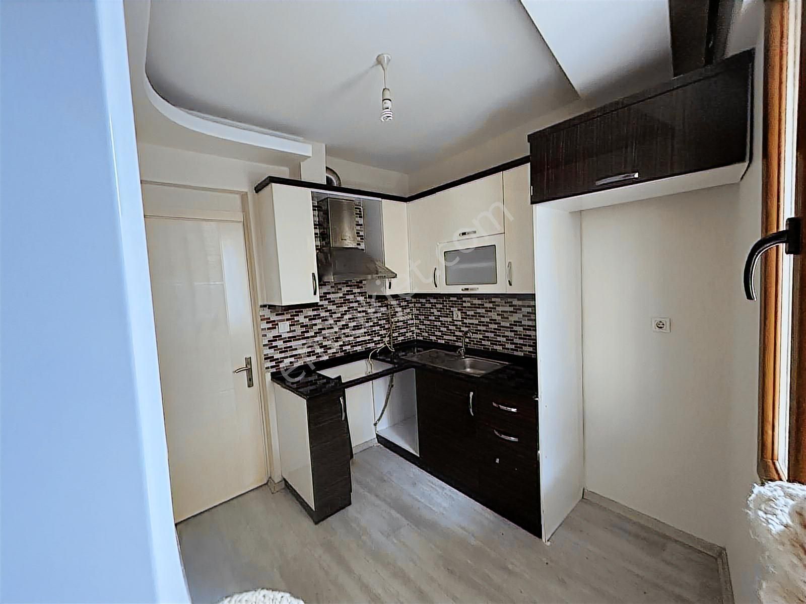 Bornova Nevlana Mah Kiralık Ful Yapılı Daire - Görsel 7