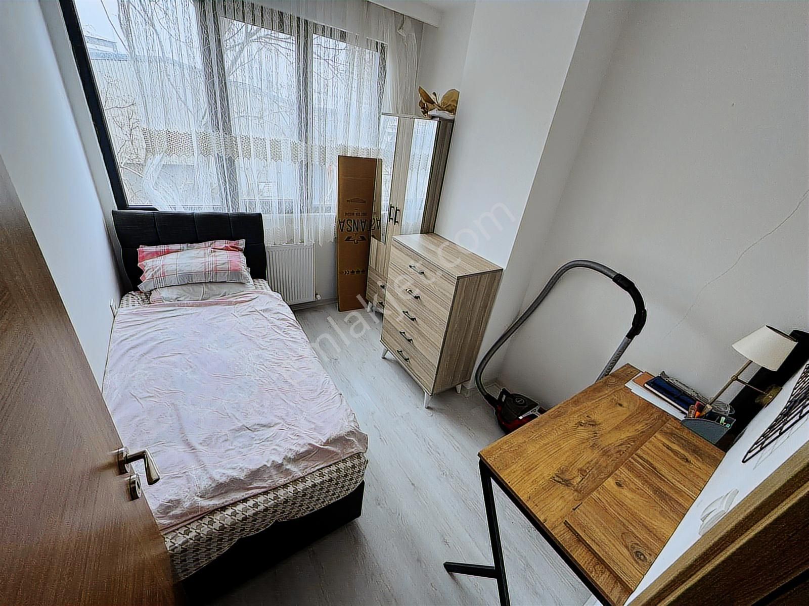 Cumhuriyet Mah Ferah Arakat E5'e Yakın Balkonlu Lüx 3+1 Daire - Görsel 13