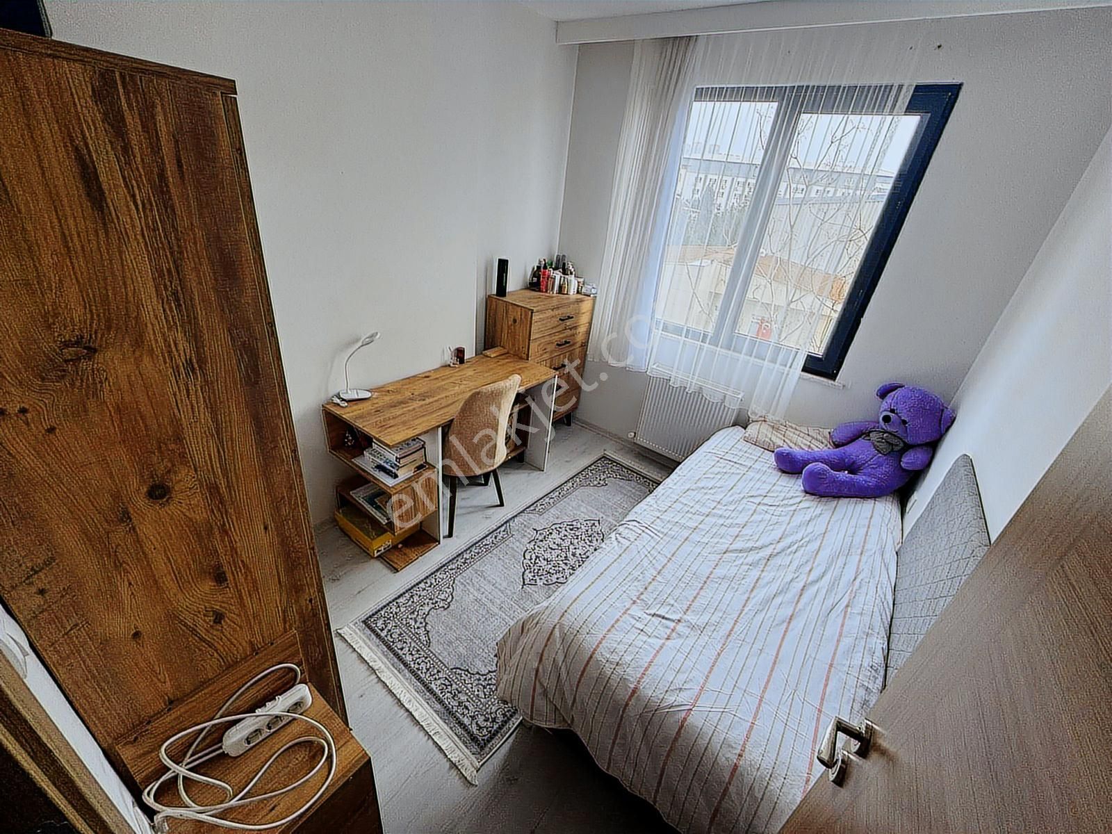 Cumhuriyet Mah Ferah Arakat E5'e Yakın Balkonlu Lüx 3+1 Daire - Görsel 9