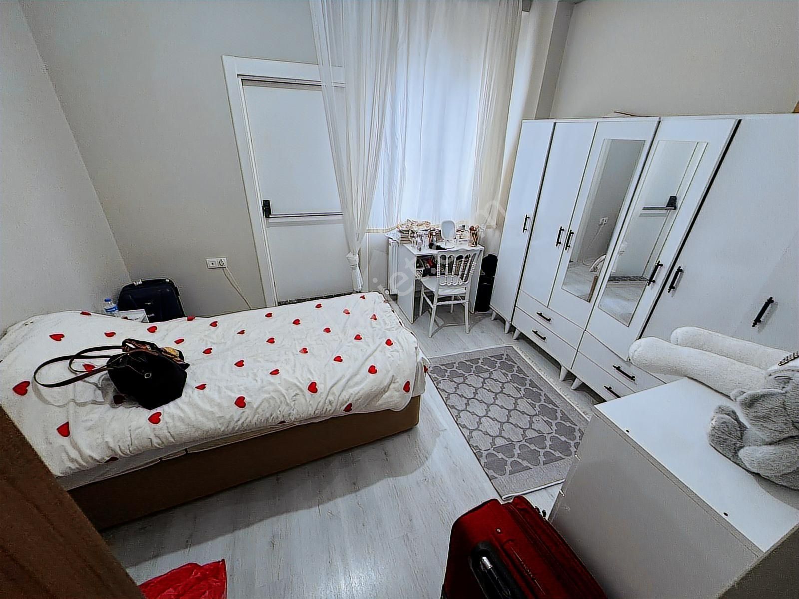 Cumhuriyet Mah Ferah Arakat E5'e Yakın Balkonlu Lüx 3+1 Daire - Görsel 12