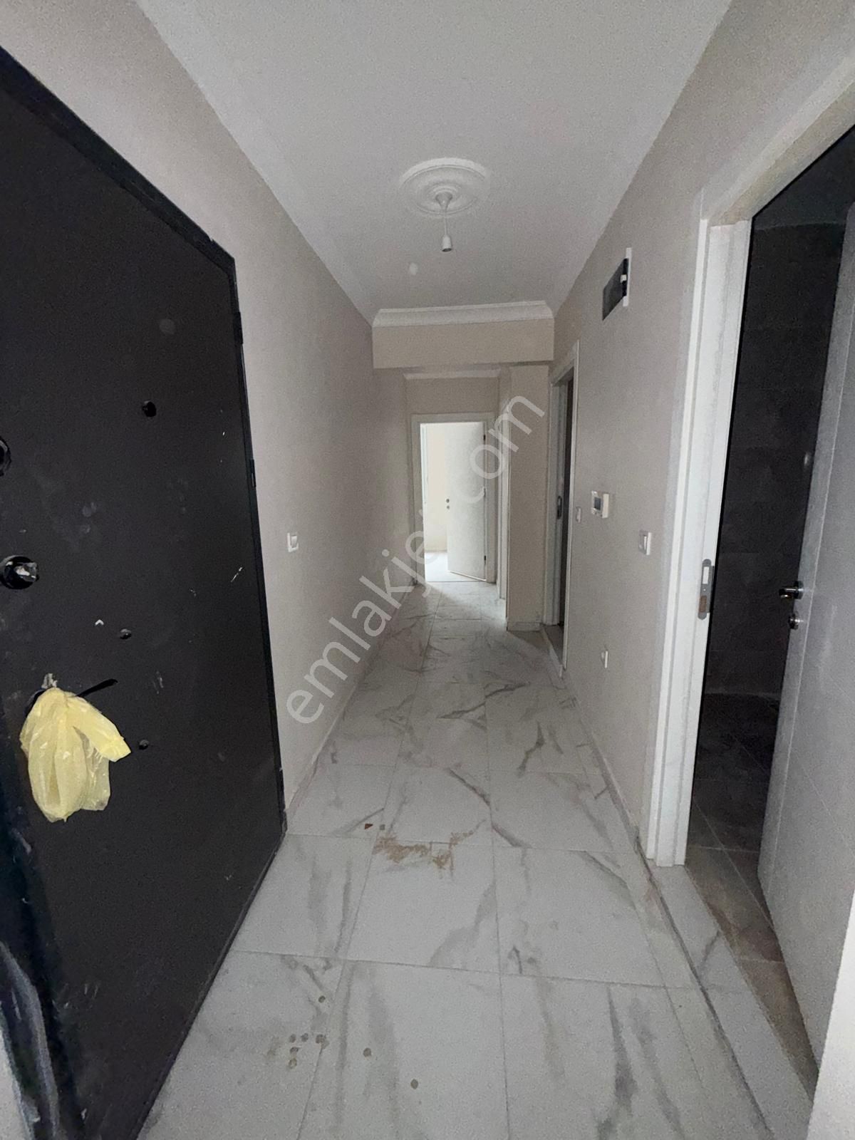 Yıldız Dan İtfaiye Yakını Sıfır Kredili 2+1 Kullanışlı Ara Kat Daire - Görsel 16