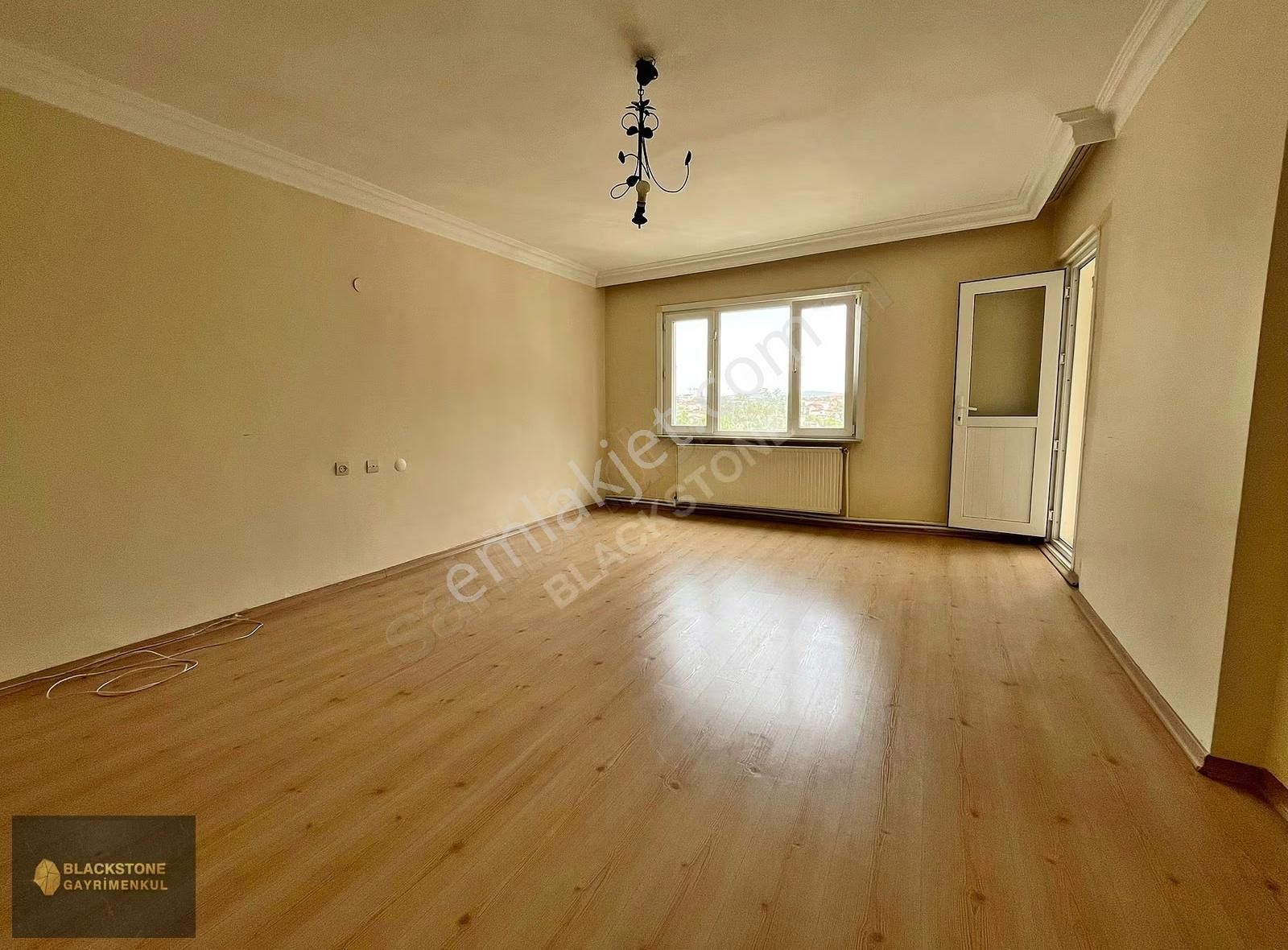 Açıklamayı Okuyun Yavuztürk Mah Mavi Kartal Sitesi 3+1 - Görsel 9