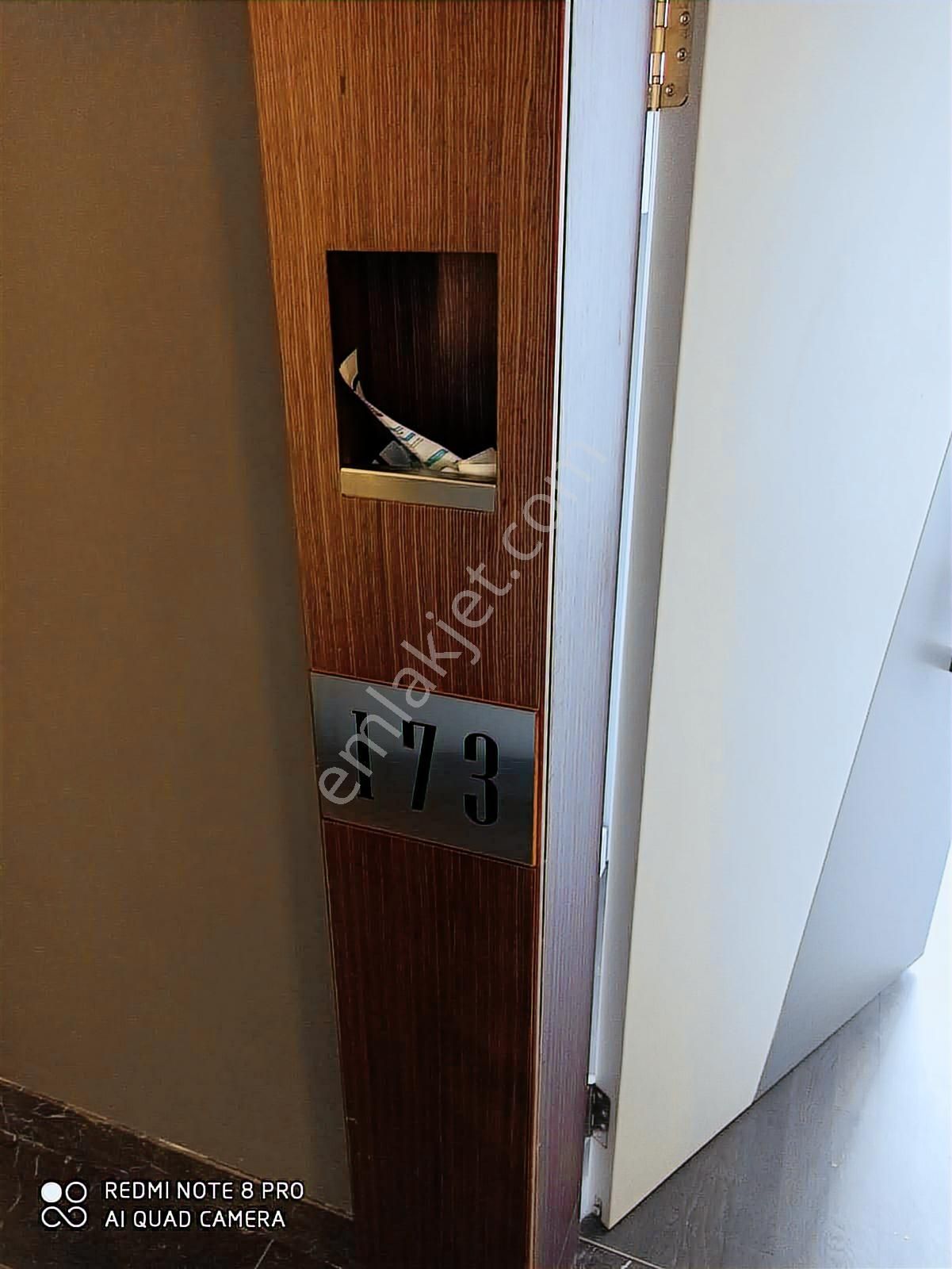 Ataköy E5 Kenarı Selenyum Retro 9 B Bilokta 1+1 75 M2 Kiralık - Görsel 23