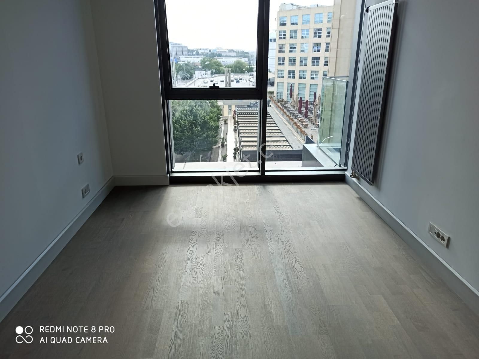Ataköy E5 Kenarı Selenyum Retro 9 B Bilokta 1+1 75 M2 Kiralık - Görsel 9