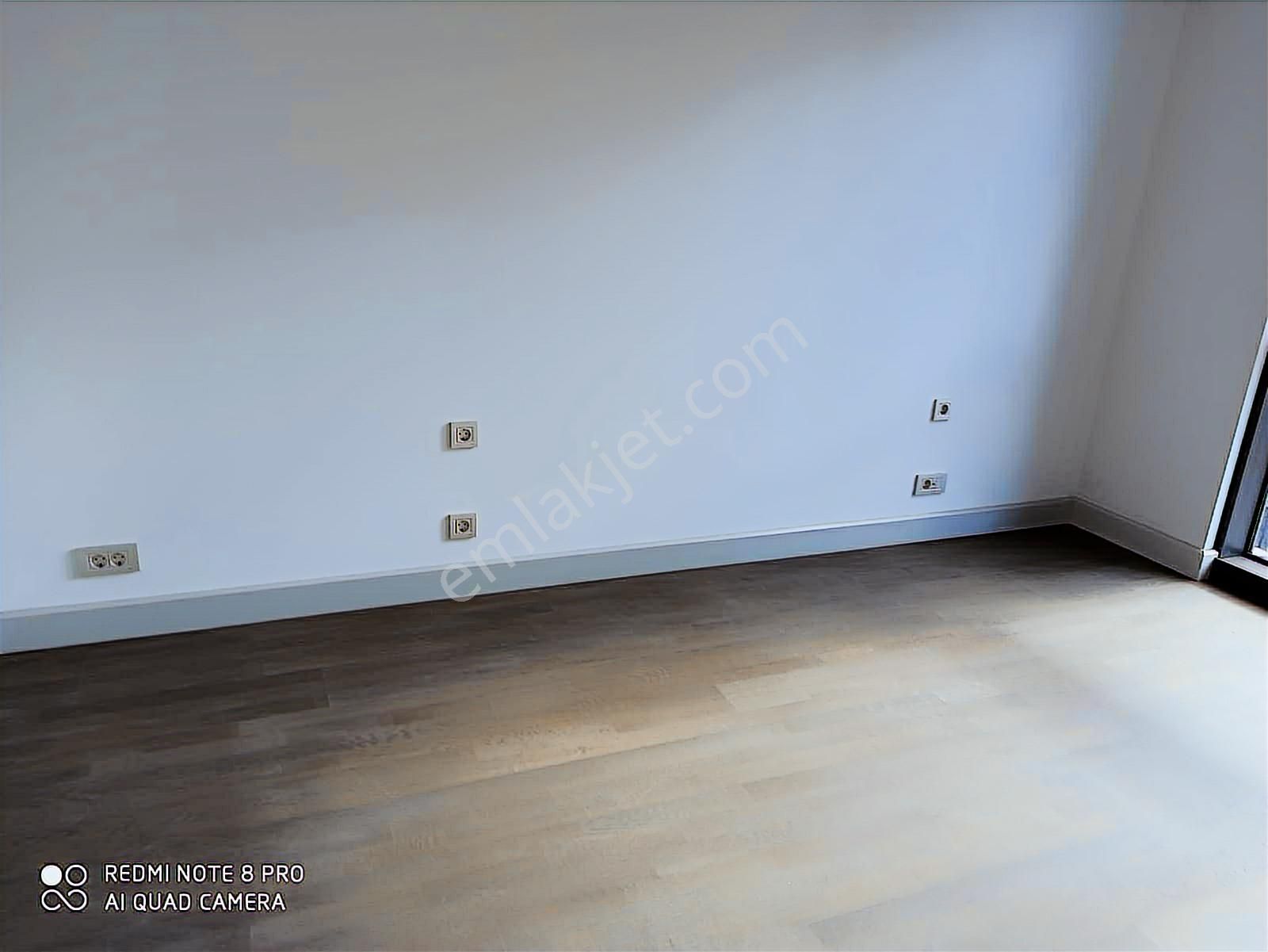 Ataköy E5 Kenarı Selenyum Retro 9 B Bilokta 1+1 75 M2 Kiralık - Görsel 19