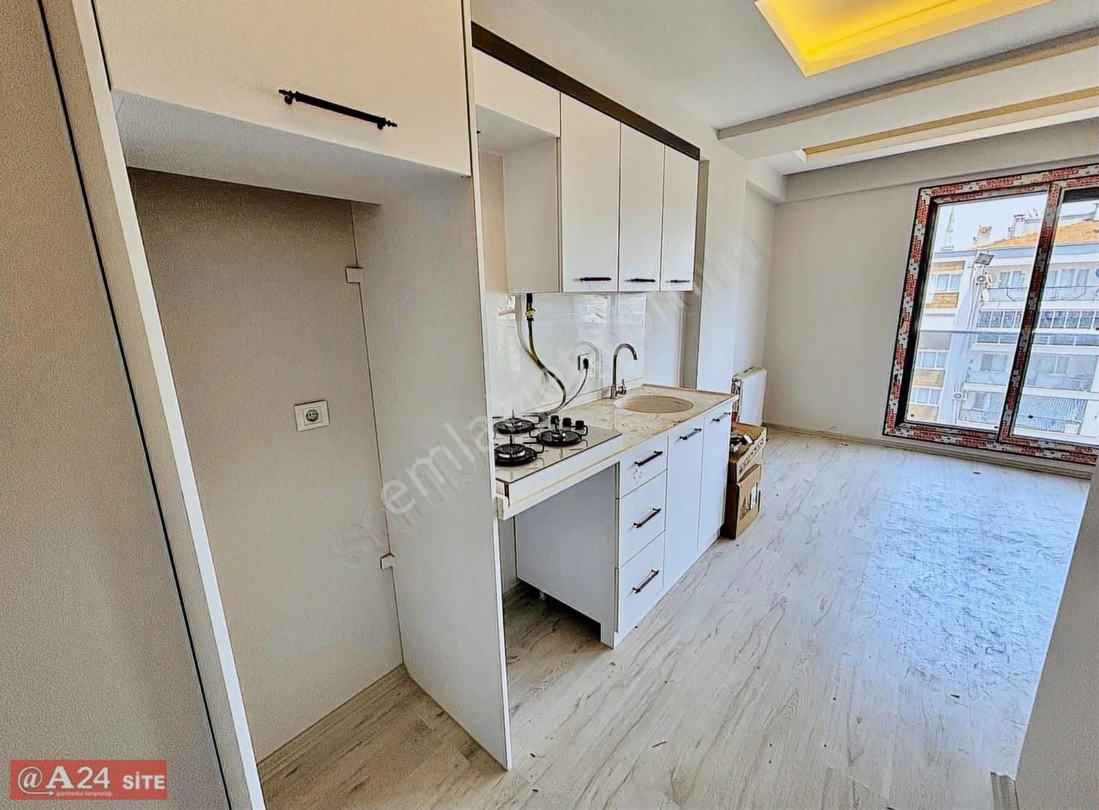 Buca Kent Kule De Kiralık Sıfır 1+1 Daire - Görsel 8
