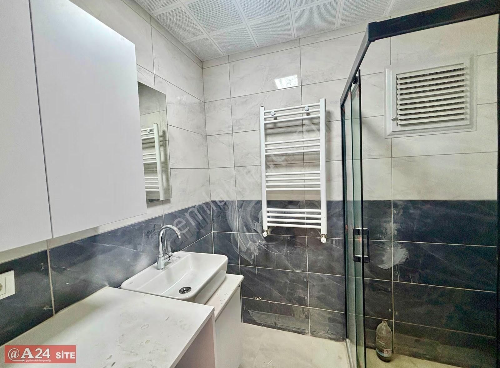 Buca Kent Kule De Kiralık Sıfır 1+1 Daire - Görsel 16