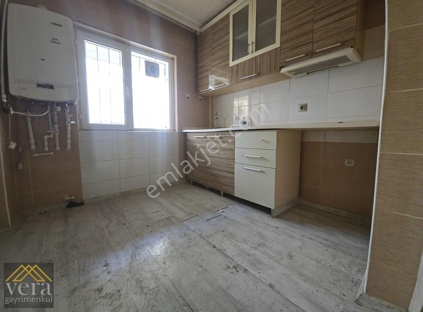 Nata Vega Avm Yürüme Mesafesinde Sultan Fatih 50 Mt 3+1 Kiralık - Görsel 2