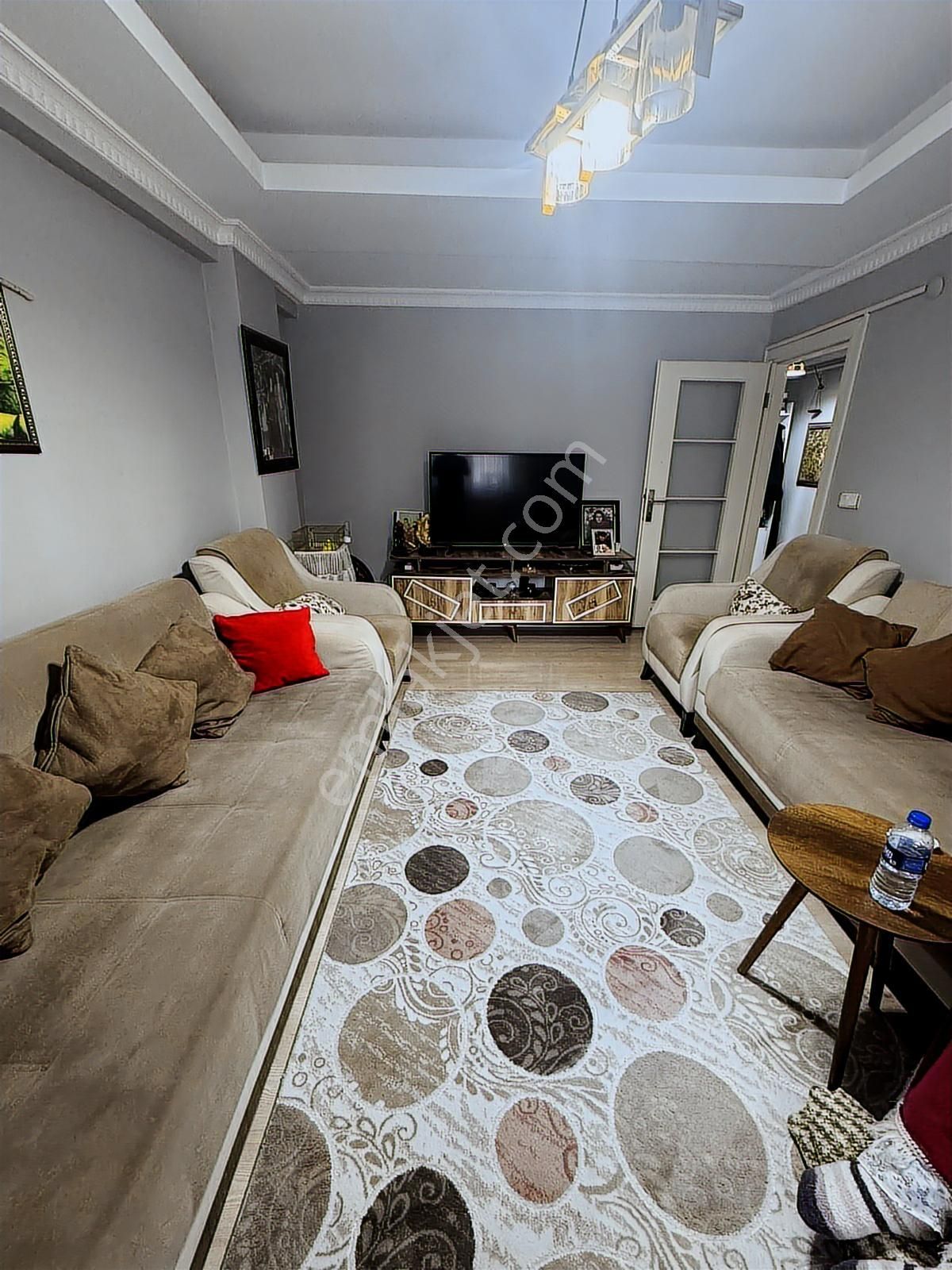 Bezirganbahçe'de 2+1 Satılık Balkonlu 100 M2 Yüksek Giriş - Görsel 2