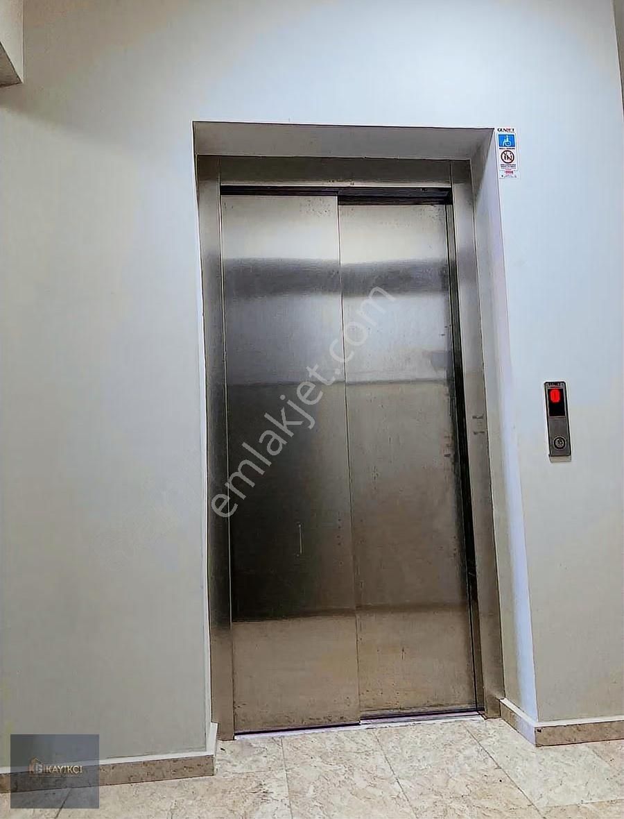 Kızılay Caddesinde 4. Kat 2+1 - Görsel 2