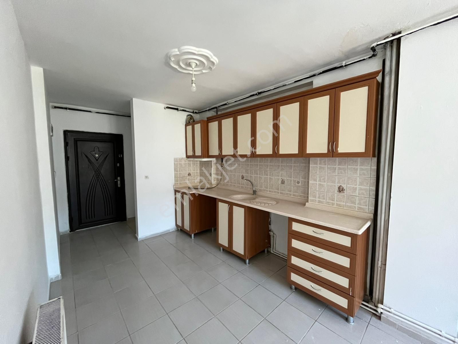 Muğla Kötekli'de Ana Cadde Çok Üzerinde 2+1 Satılık Daire - Görsel 2