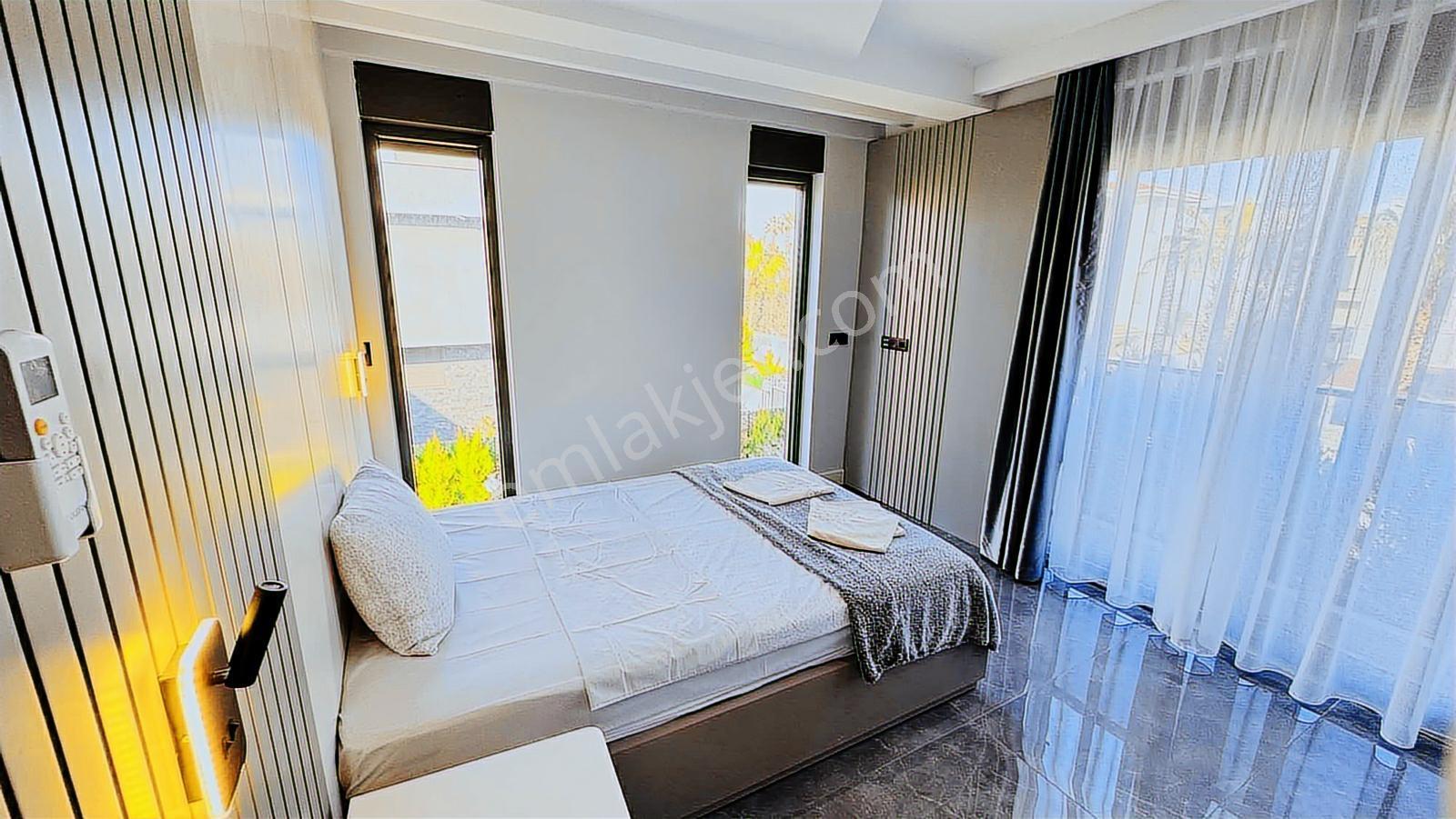 Kiralık Lüks 4+1 Özel Havuzlu Villa - Görsel 31