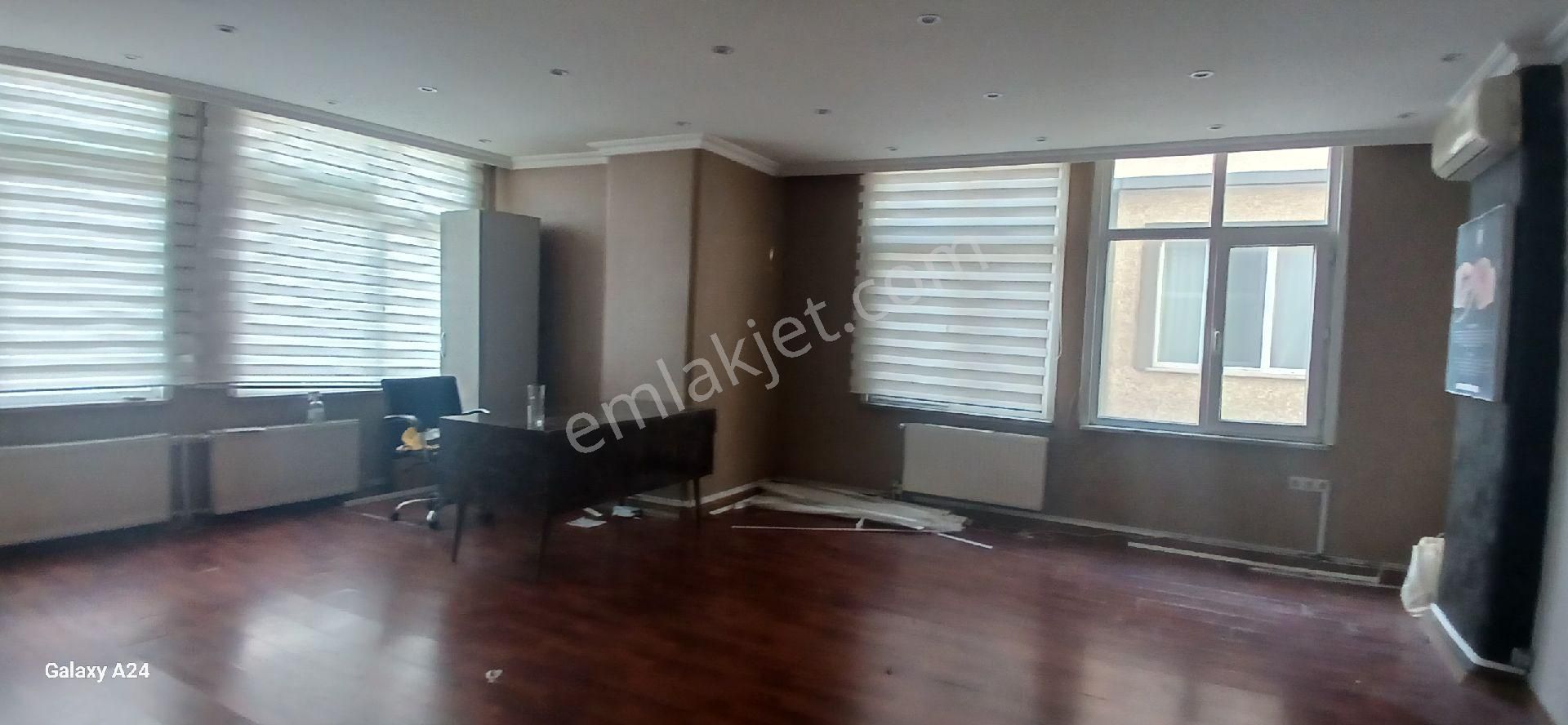 Avcılar E-5 Üzerinde Merrobüs Durağı Yakını 180 M2 Ofis Katı Kiralık - Görsel 24