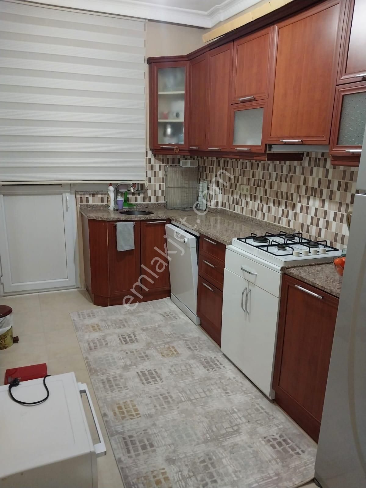 Cumhuriyet Mah'de Metroya Ve Çarşı Yakın Geniş Satılık 2+1 Daire - Görsel 23