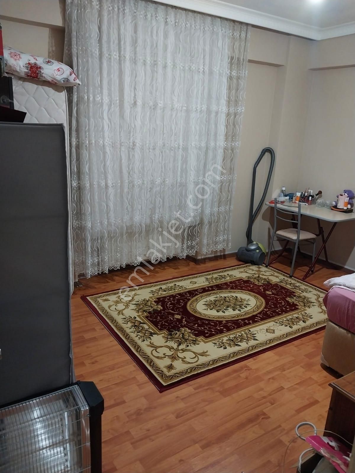 Cumhuriyet Mah'de Metroya Ve Çarşı Yakın Geniş Satılık 2+1 Daire - Görsel 17