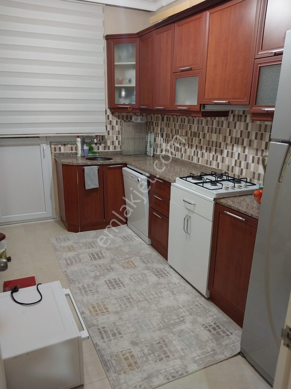 Cumhuriyet Mah'de Metroya Ve Çarşı Yakın Geniş Satılık 2+1 Daire - Görsel 15