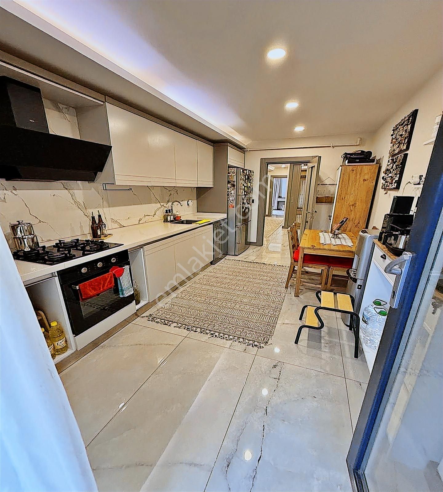 Beykent Bey Garden Sitesi'nde Geniş M2 Oturuma Uygun 3+1 Satılık - Görsel 21