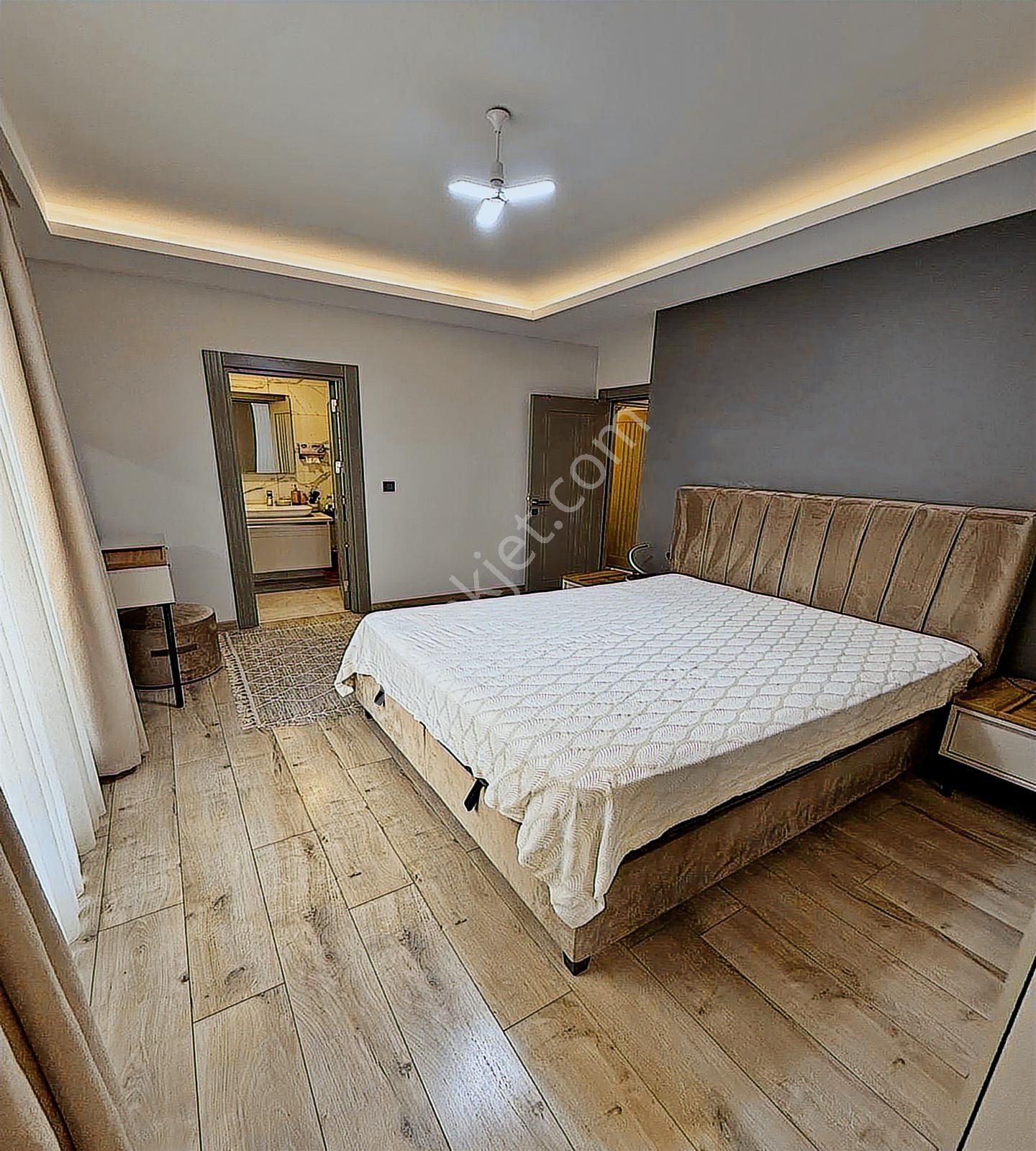 Beykent Bey Garden Sitesi'nde Geniş M2 Oturuma Uygun 3+1 Satılık - Görsel 7