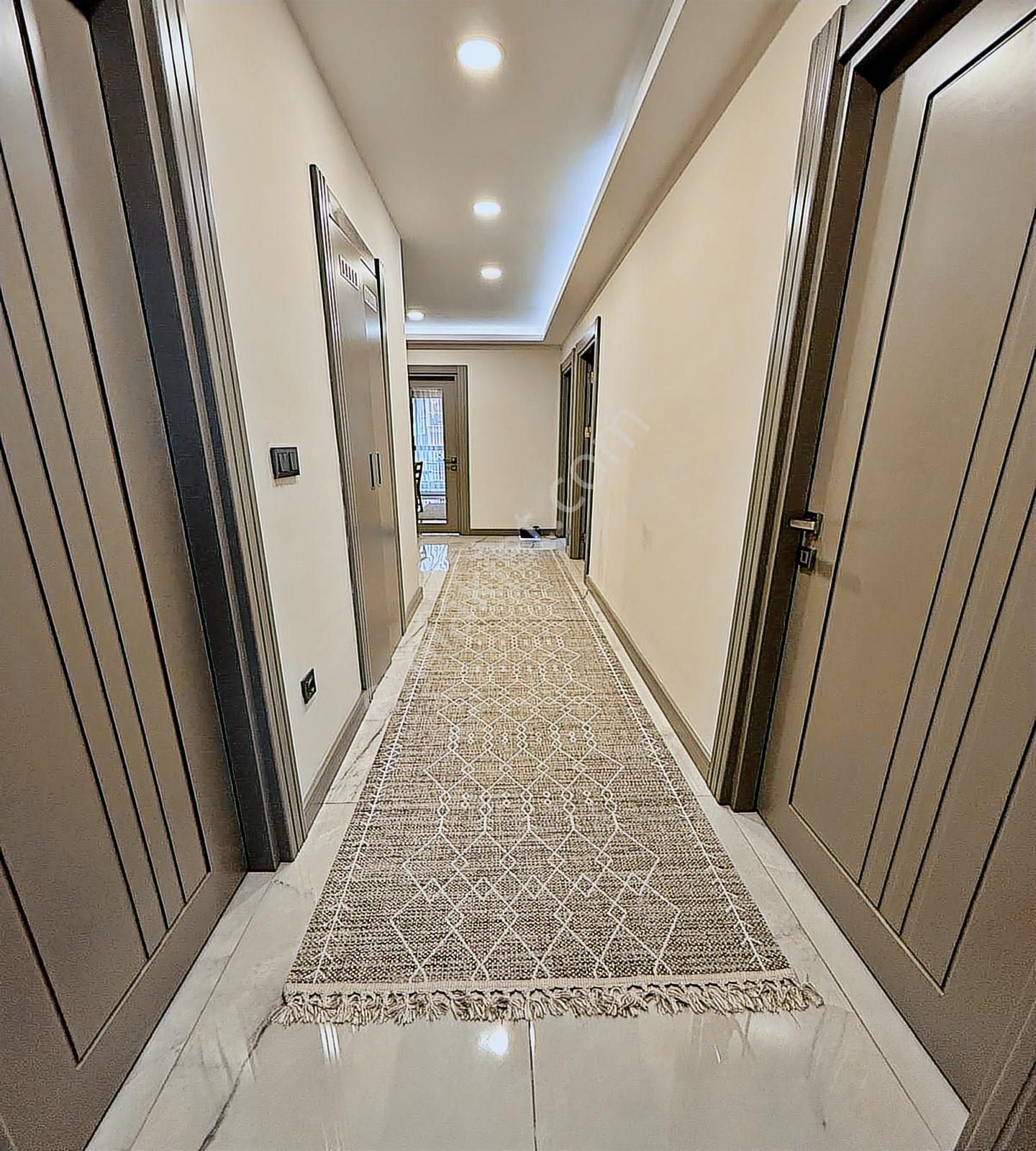 Beykent Bey Garden Sitesi'nde Geniş M2 Oturuma Uygun 3+1 Satılık - Görsel 24