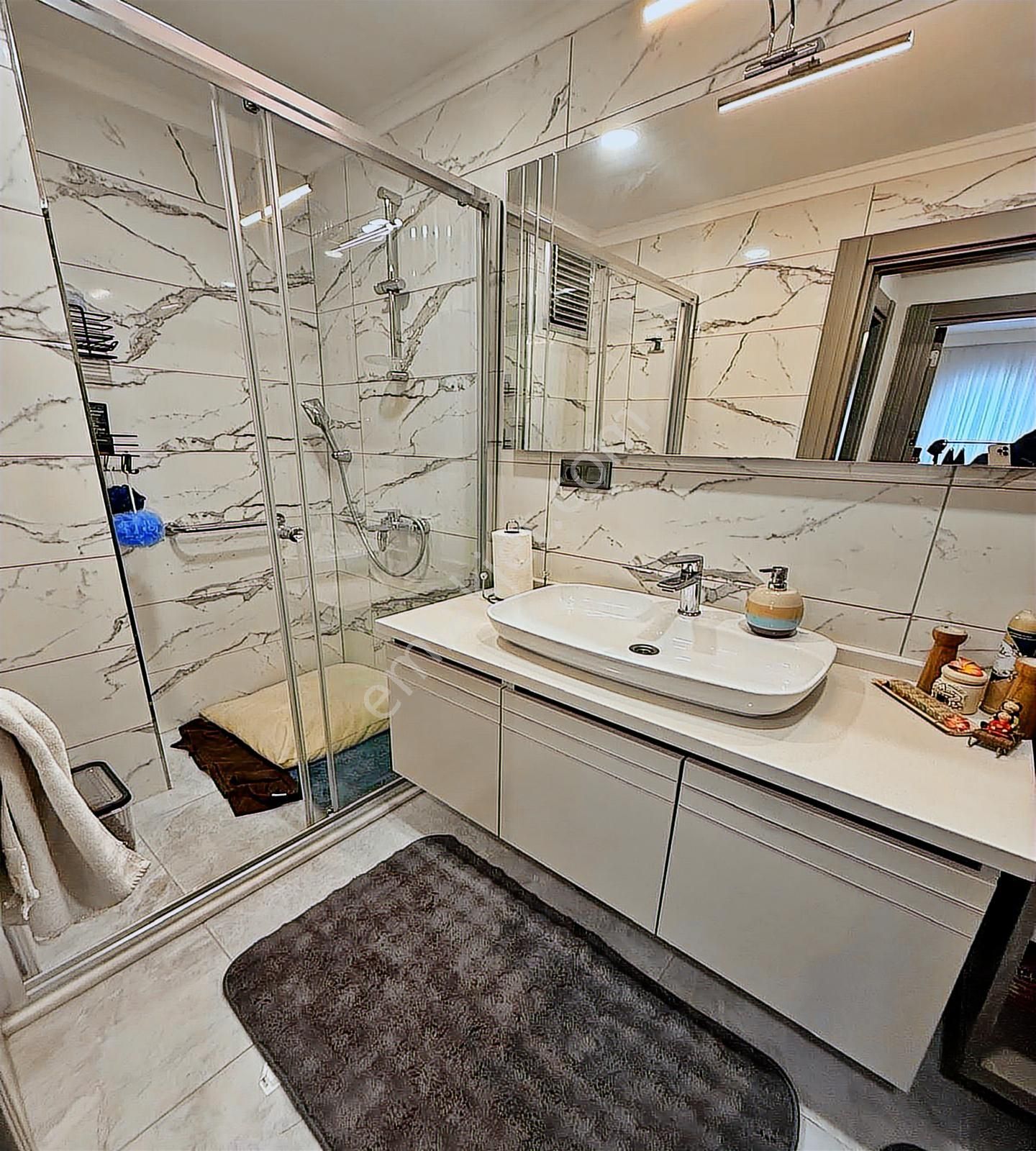 Beykent Bey Garden Sitesi'nde Geniş M2 Oturuma Uygun 3+1 Satılık - Görsel 6