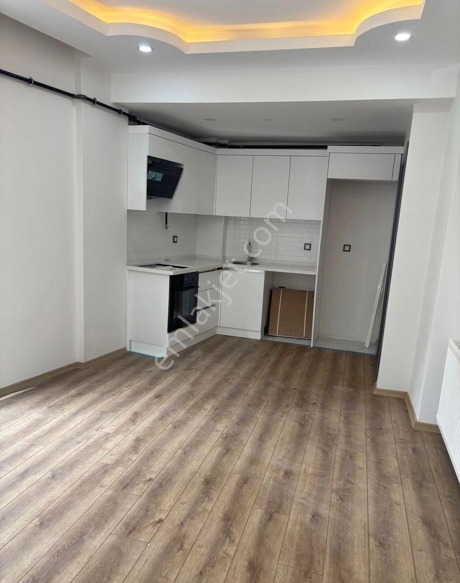 Balçova Ziraat Bankası Yanı Lüx 1+1 Doğalgazlı Bahçeli Daire - Görsel 12