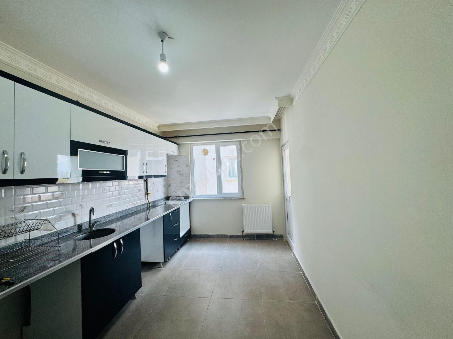 Merpa'dan Kapaklı Oturuma Hazır Öncephe Arakat 2+1 Daire - Görsel 13