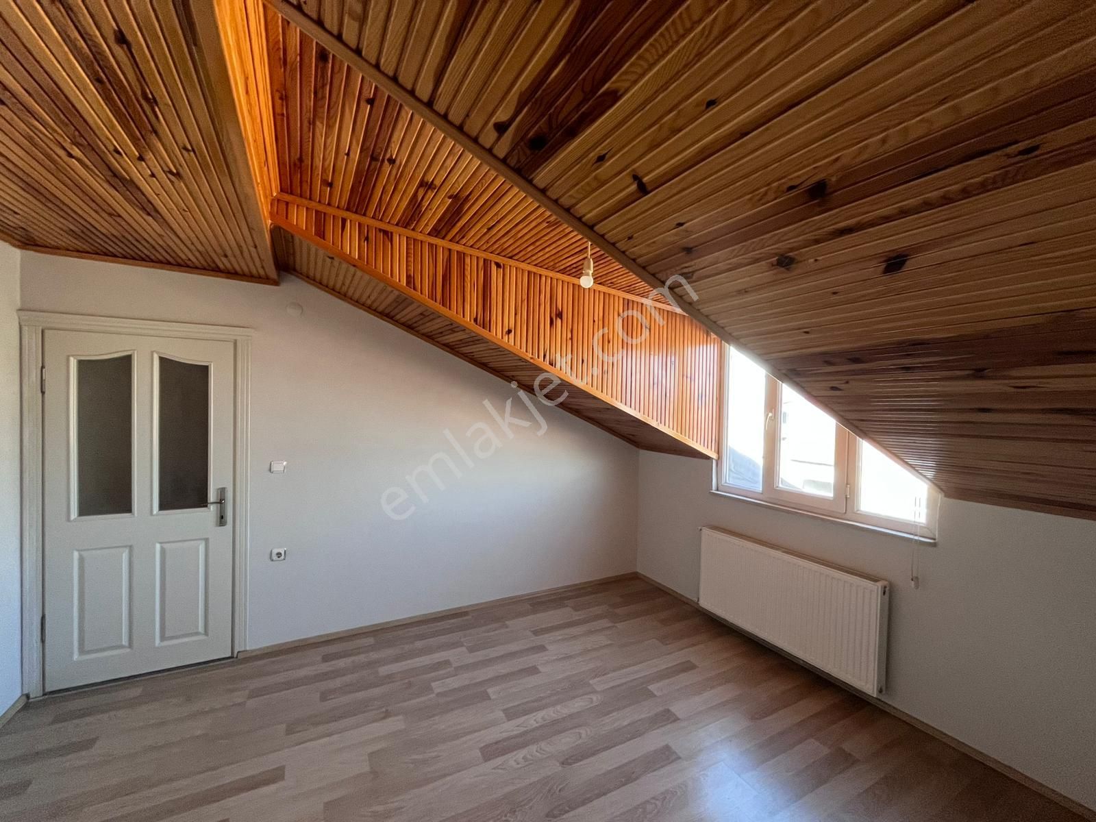 Erpay İnşaat'tan Tranvayın Dibinde Satılık Girişi Ayrı Dubleks - Görsel 25