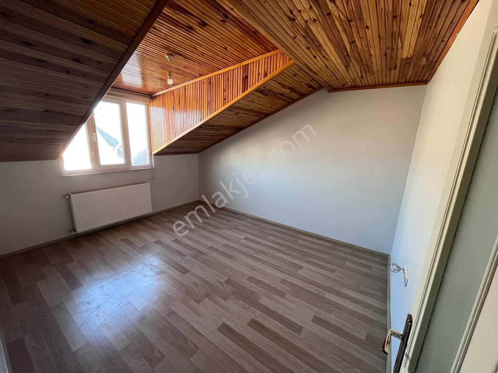 Erpay İnşaat'tan Tranvayın Dibinde Satılık Girişi Ayrı Dubleks - Görsel 24