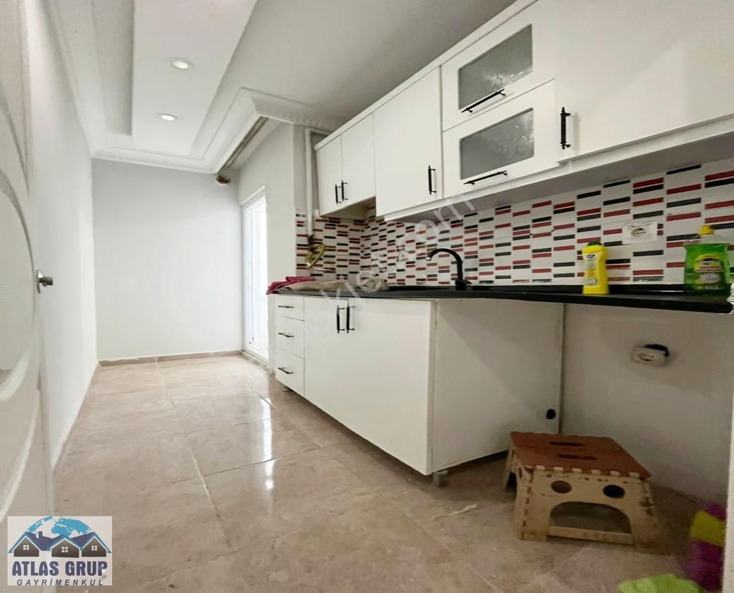 Metrobüse Yakın Mehterçeşme Mah. 2+1 Kiralık Daire Asansörlü - Görsel 4