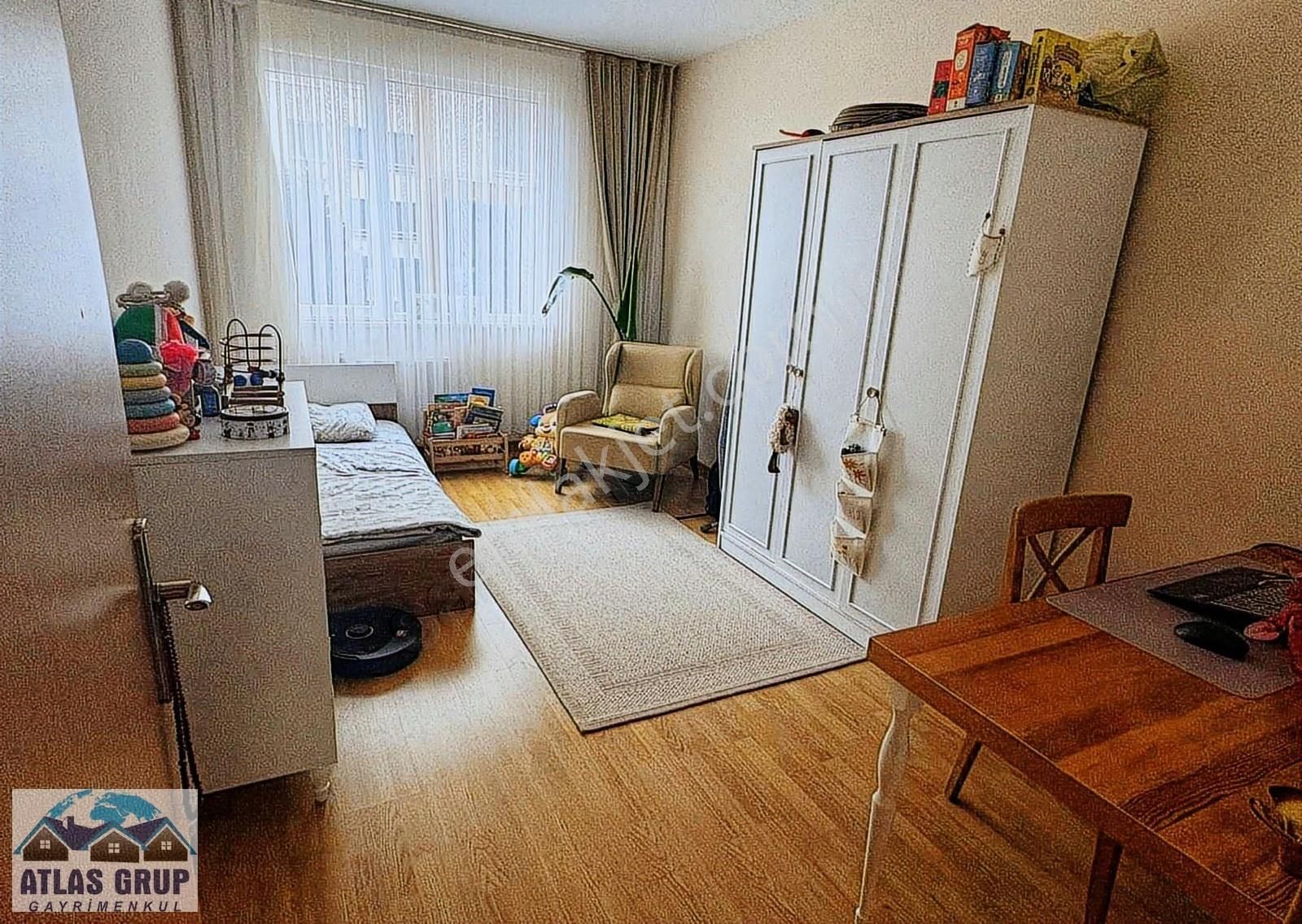 Kayaşehir 18.bölge Site İçi Alçak Kat Önü Açık2+1 Satılık Daire - Görsel 9