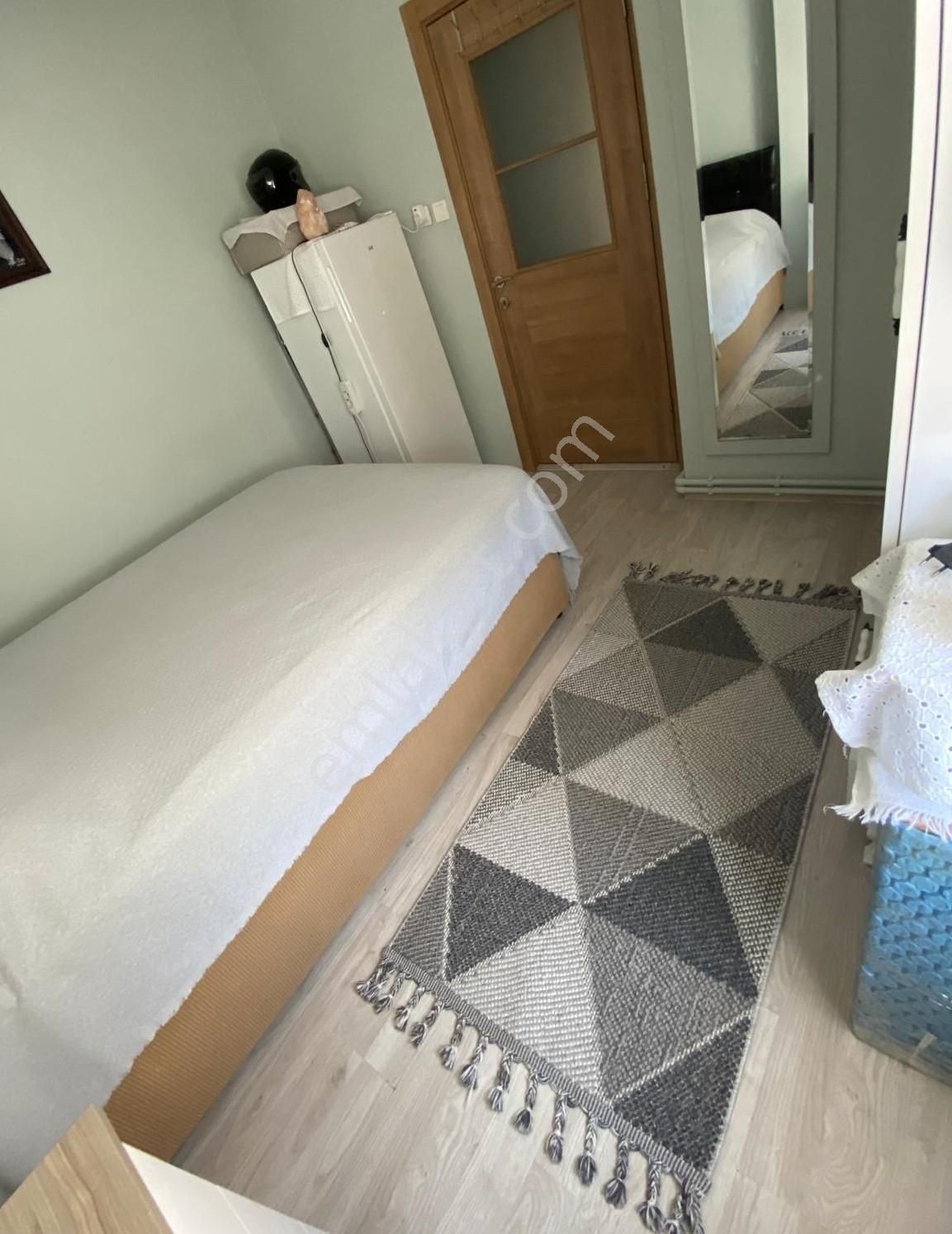 Orhangazi Mah Yüksek Arsa Paylı Caddeye Yakın 2+1 Temiz Daire - Görsel 22