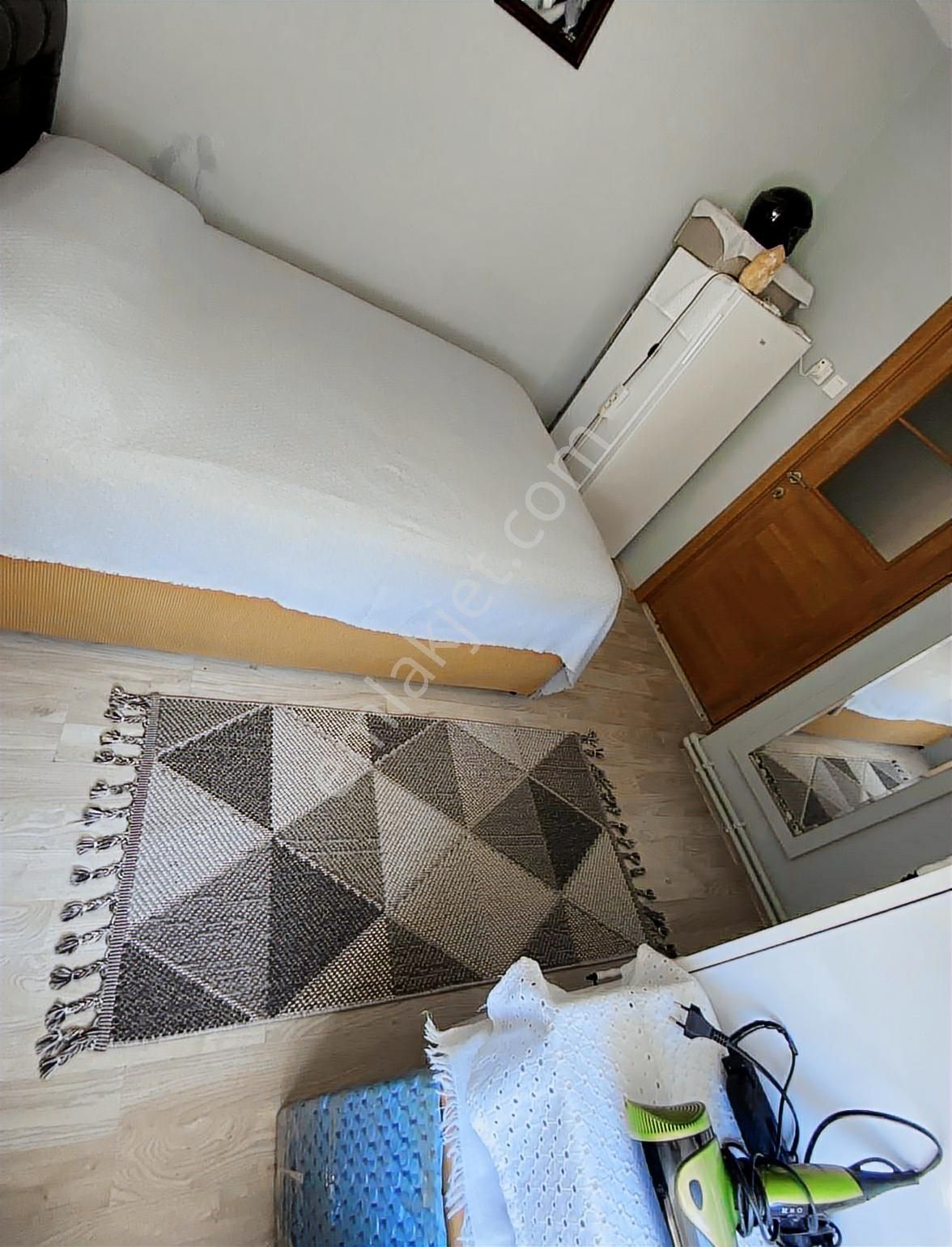 Orhangazi Mah Yüksek Arsa Paylı Caddeye Yakın 2+1 Temiz Daire - Görsel 25