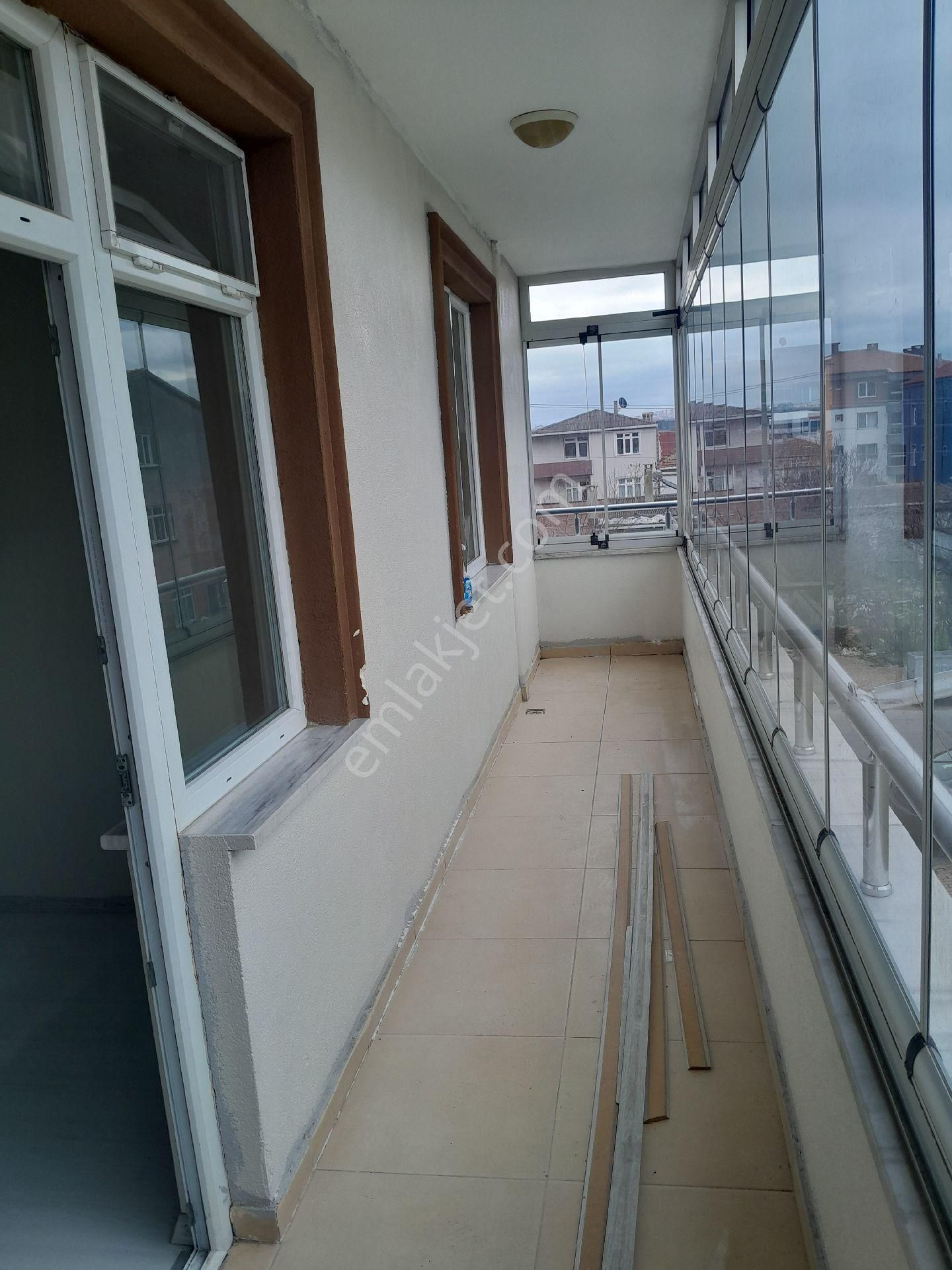 Saglık Mah.merkezi Lokasyonda Kiralık 2+1