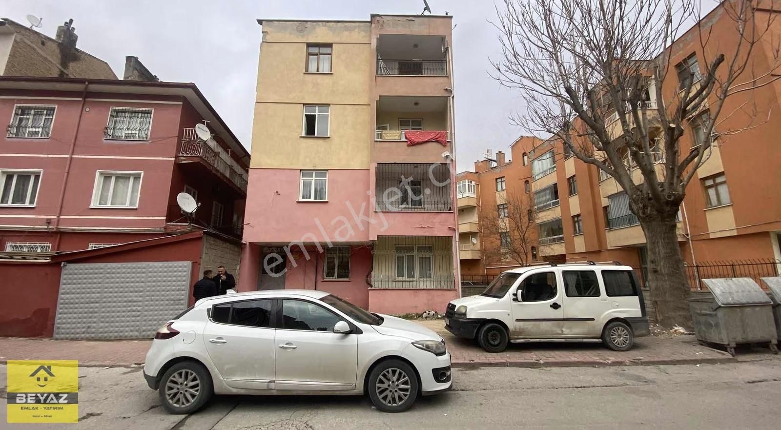 Sultan Mesud Mah Giriş Kat 3+1 Geniş Daire - Görsel 20