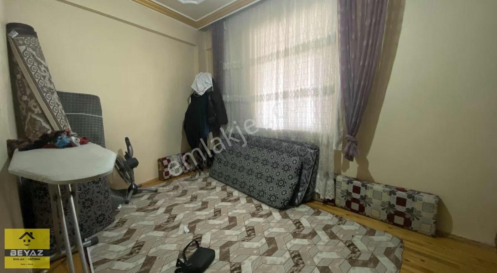 Sultan Mesud Mah Giriş Kat 3+1 Geniş Daire - Görsel 2